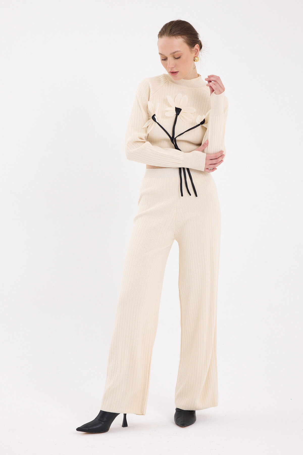 Natural Çiçek Detaylı Triko Alt Üst Takım 7075 - RAYS