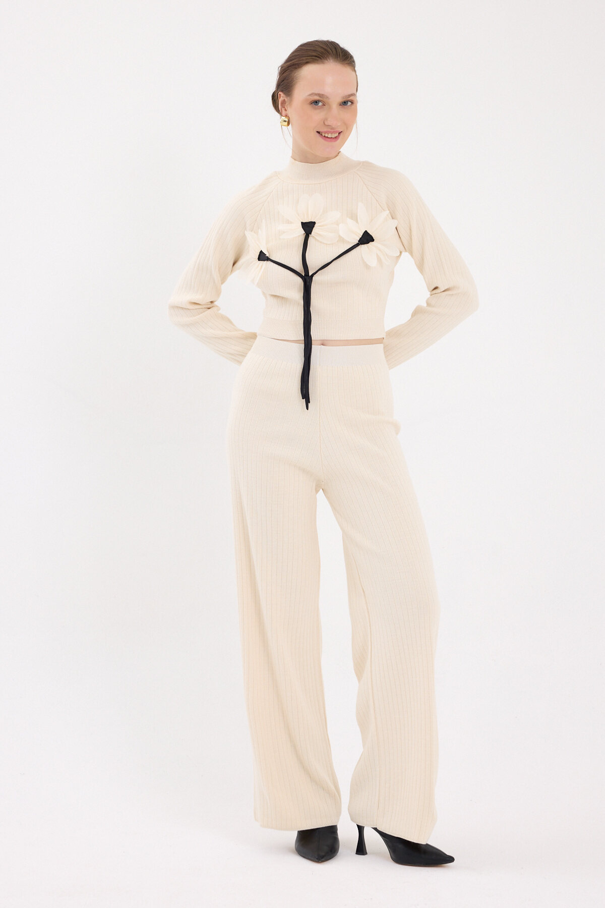 Natural Çiçek Detaylı Triko Alt Üst Takım 7075 - RAYS