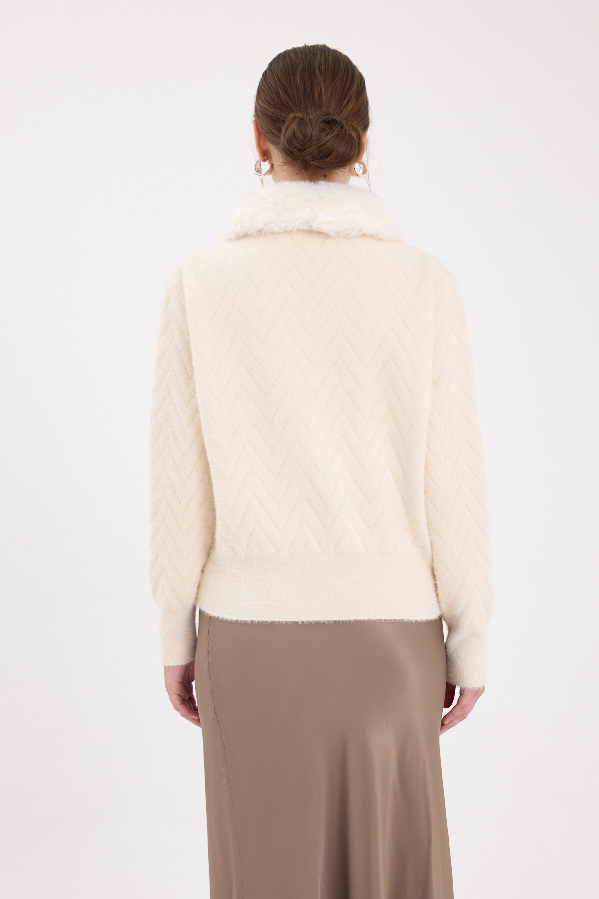 Natural Yaka Kürk Detaylı Kadın Hırka 6680 - 5