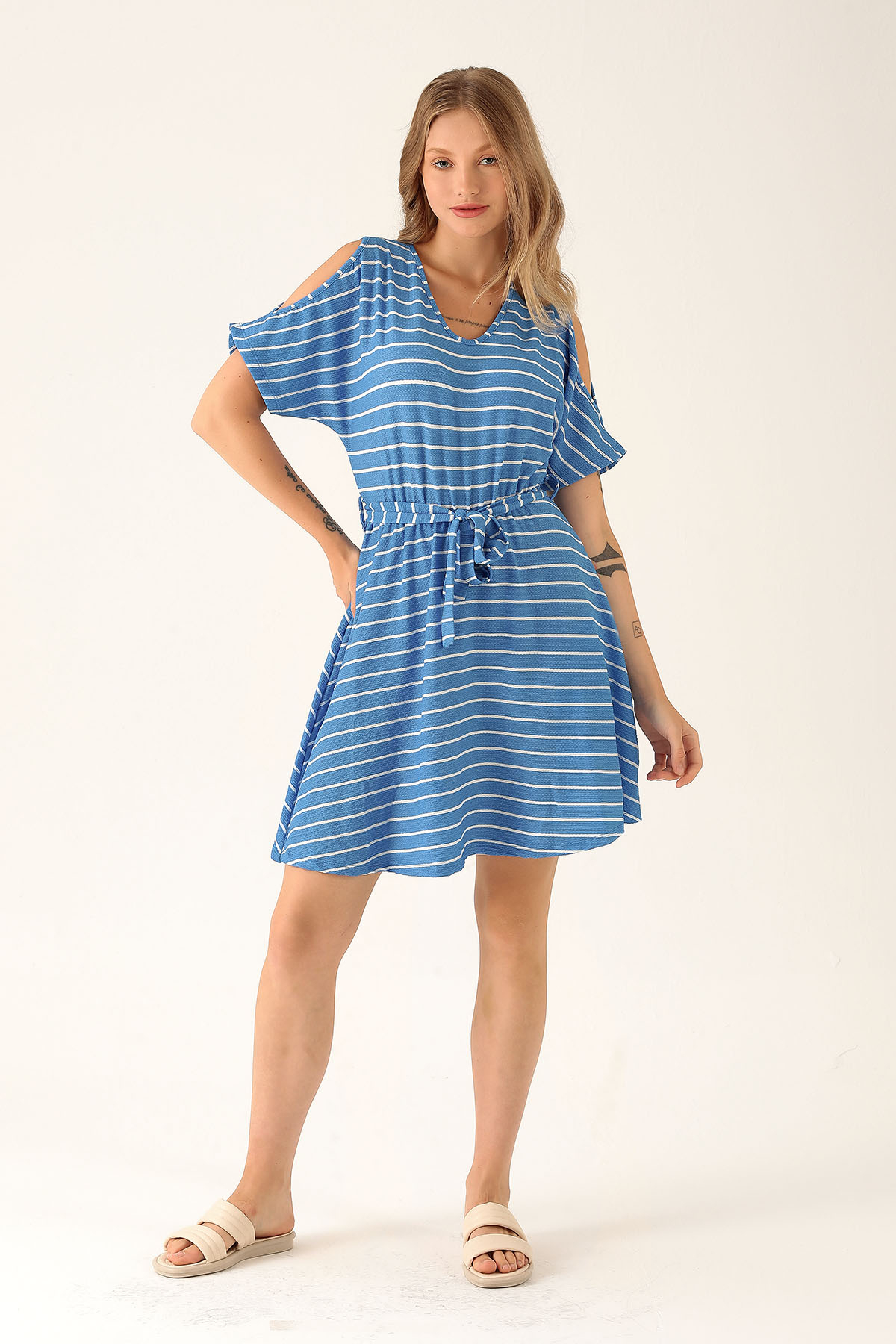 Omuz Dekolte Detay Elbise - 10613 Mavi - 1