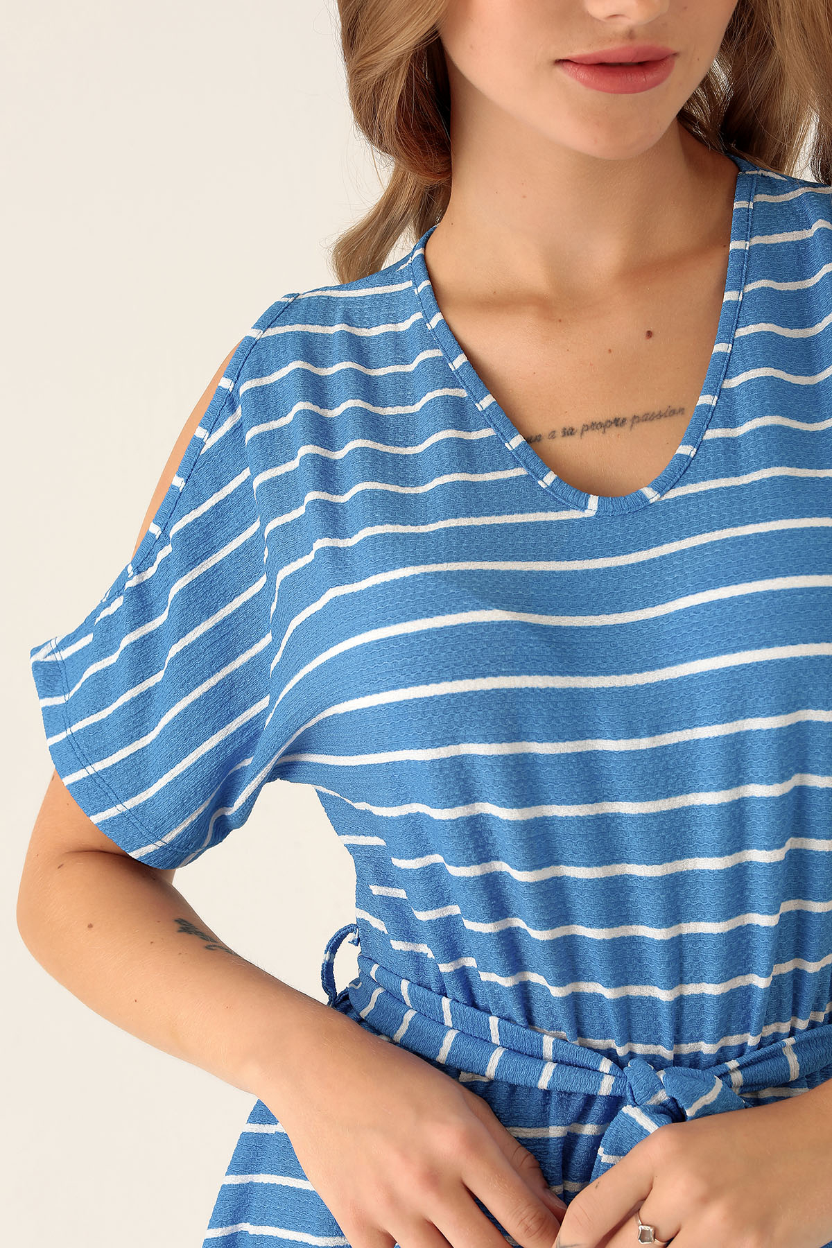 Omuz Dekolte Detay Elbise - 10613 Mavi - 6