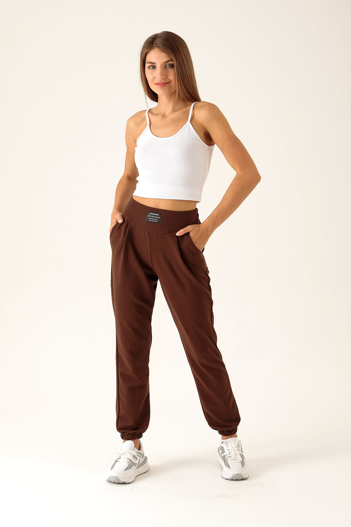 Önü Arma Detay Eşofman - 23374 Acı Kahve 