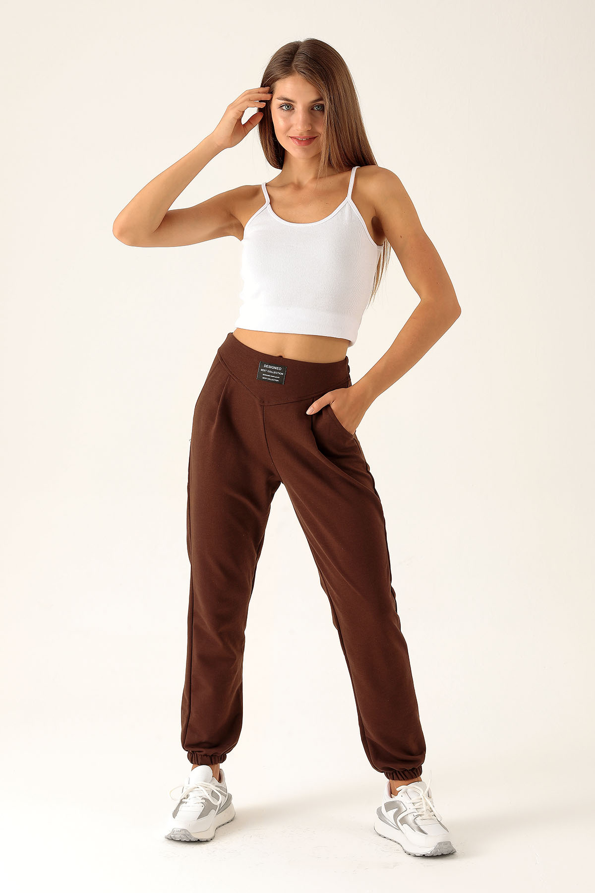 Önü Arma Detay Eşofman - 23374 Acı Kahve - 2