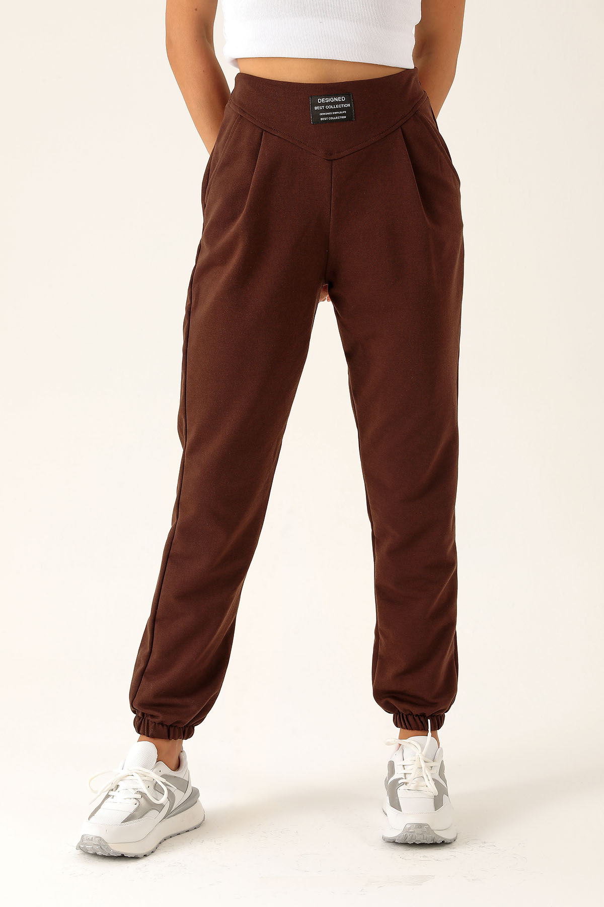 Önü Arma Detay Eşofman - 23374 Acı Kahve - 3