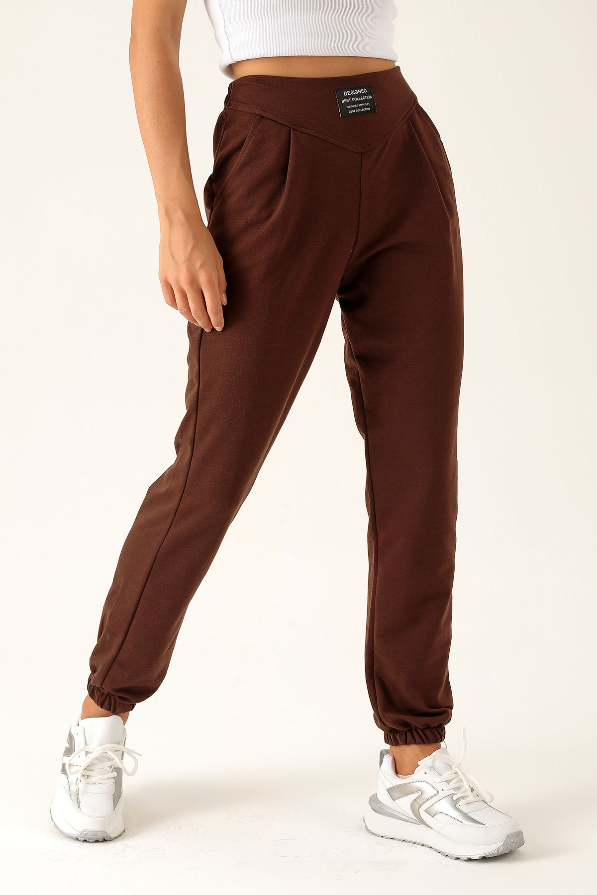 Önü Arma Detay Eşofman - 23374 Acı Kahve - 4