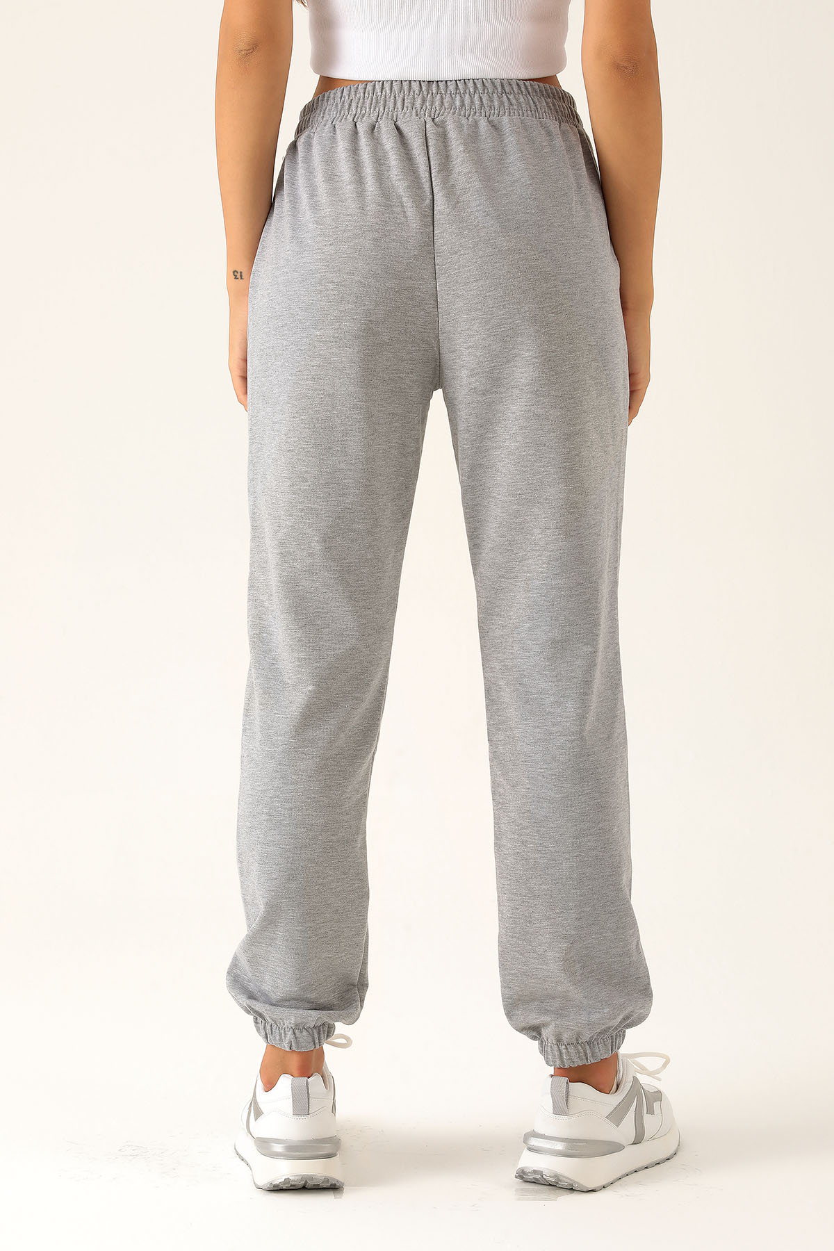 Önü Arma Detay Eşofman - 23374 Gri - 5