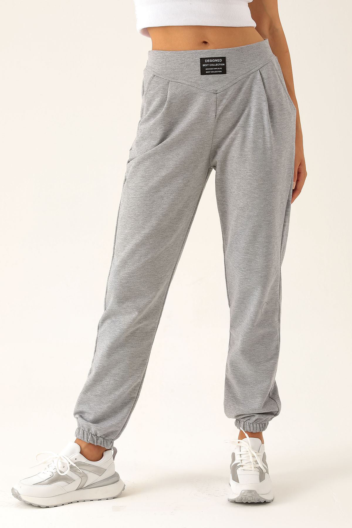 Önü Arma Detay Eşofman - 23374 Gri - 3