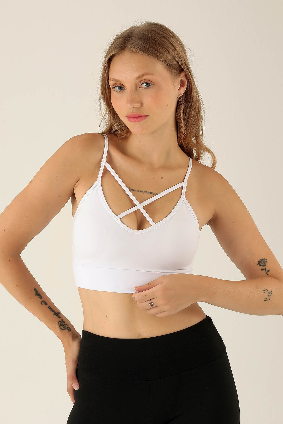 Önü Çapraz Askılı Büstiyer - 9022-1 Beyaz - 2