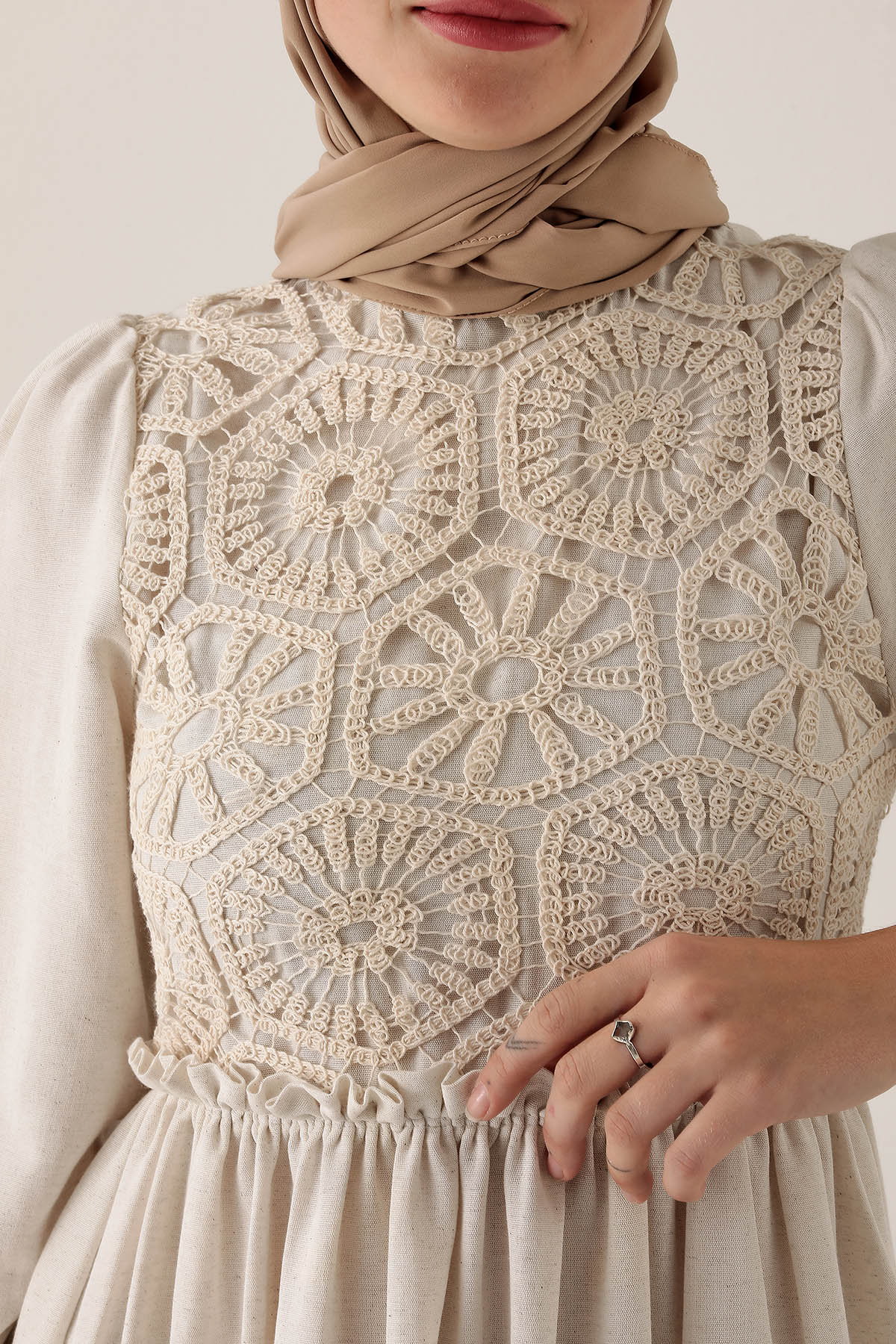 Önü Dantel Detaylı Elbise - 6693A Natural - 6