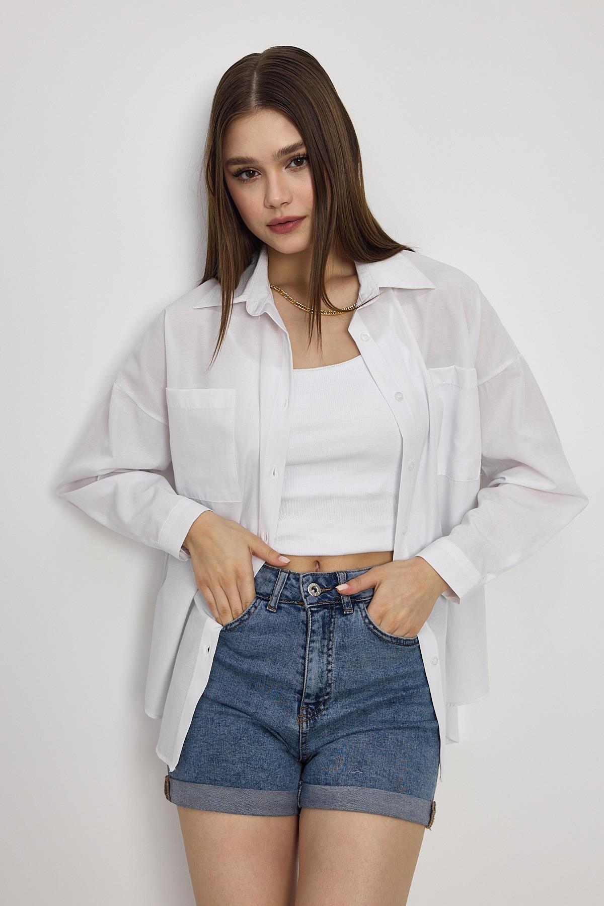 Beyaz Çift Cepli Oversize Uzun Basic Gömlek TCR 6256A - 2