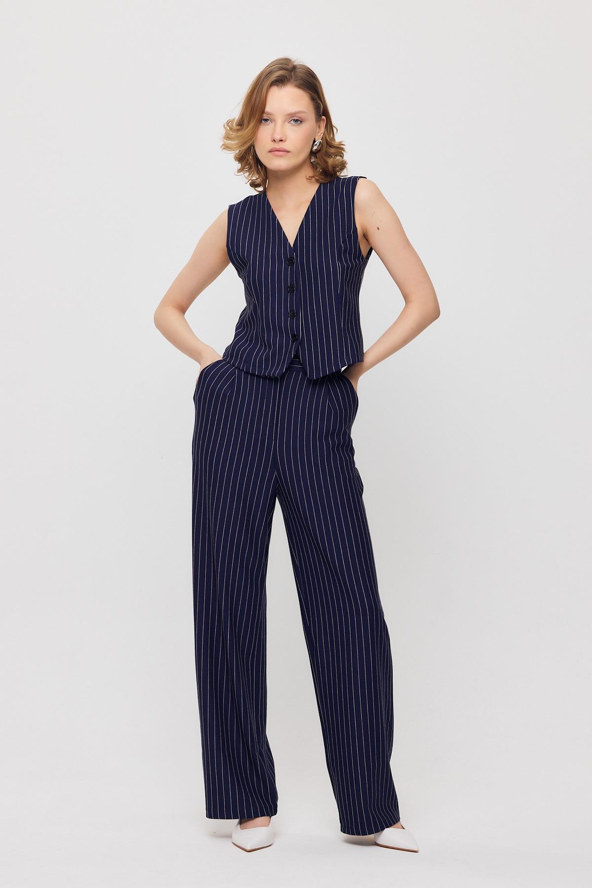 Önü Düğmeli Çizgili Yelek Pantolon Takım - 6622A Laci - 1