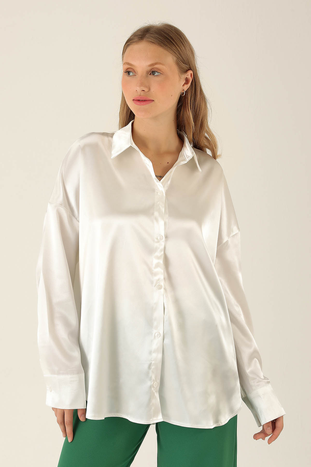 Oversize Saten Bayan Gömlek - 1638 Beyaz - 1