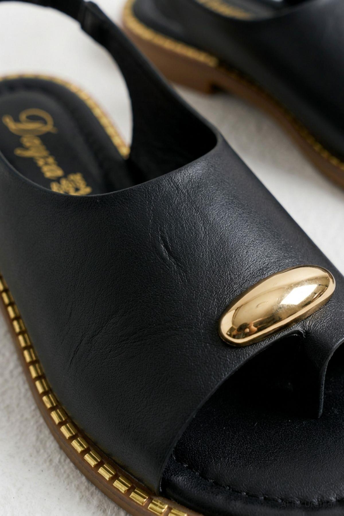 Parmak Arası Sandalet Gold Toka Detaylı 100 Siyah - RAYS