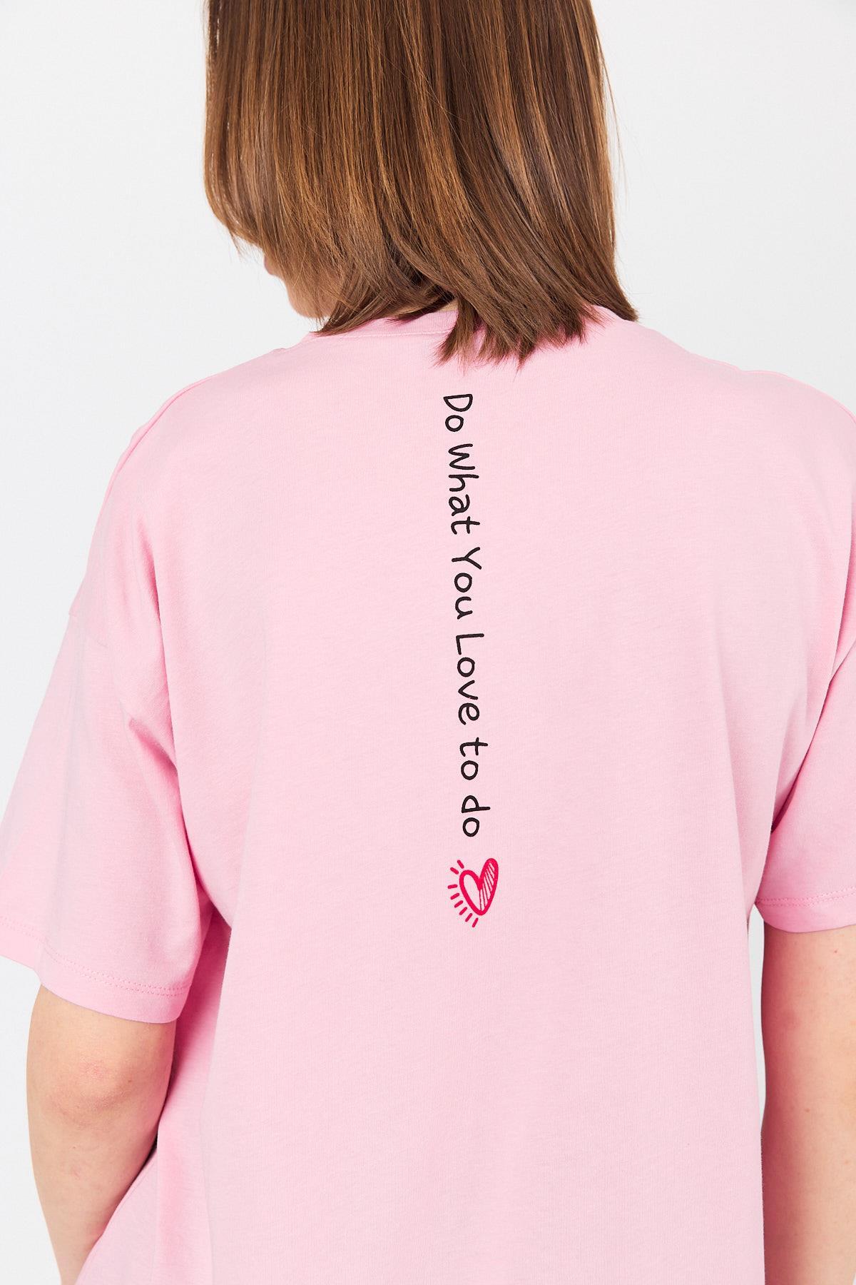 Pembe Arka Yazı Baskılı Kalpli %100 Pamuk Oversize Tişört 2150-33M - 7