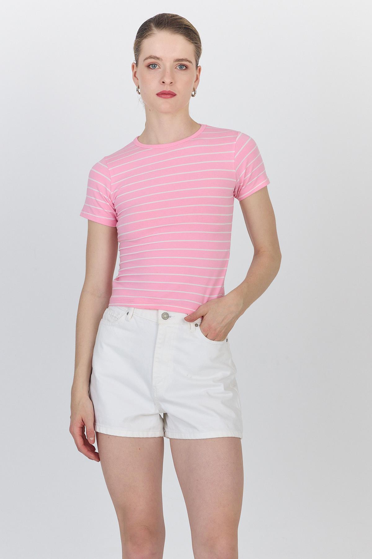 Pembe Çizgili Pamuklu Crop Tişört 4014 - 1