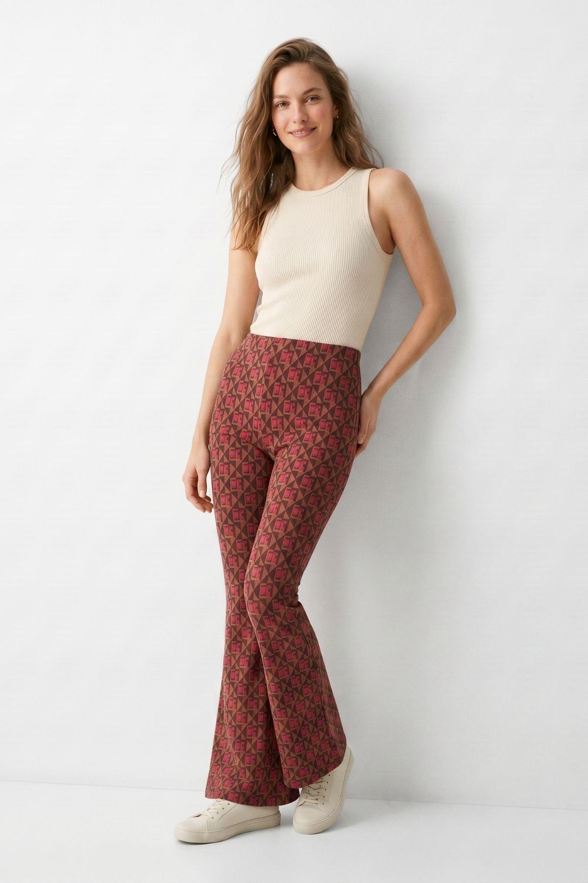 Pembe Desenli Pantolon 242515 - RAYS