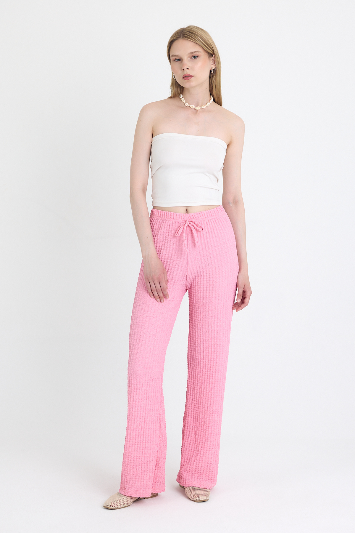 Pembe Geniş Paça Dökümlü Bürümcük Kumaş Pantolon 326 - 2