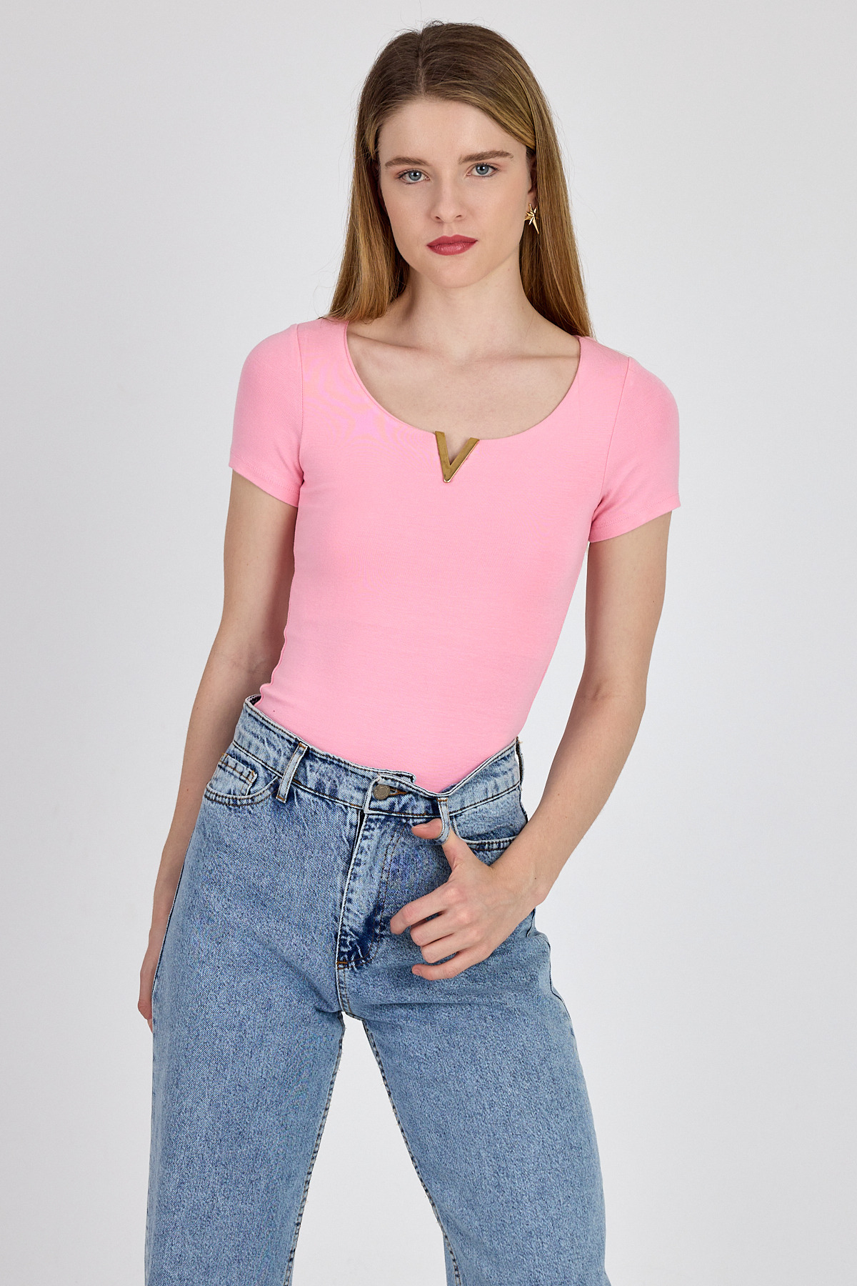 Pembe Gold Aksesuar Detaylı Viskoz/Yumuşak Kumaş Tişört 1460 - 6