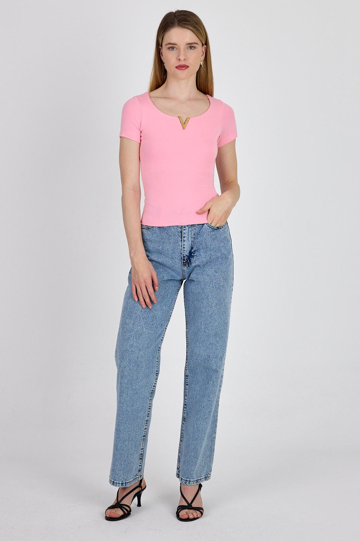 Pembe Gold Aksesuar Detaylı Viskoz/Yumuşak Kumaş Tişört 1460 - RAYS