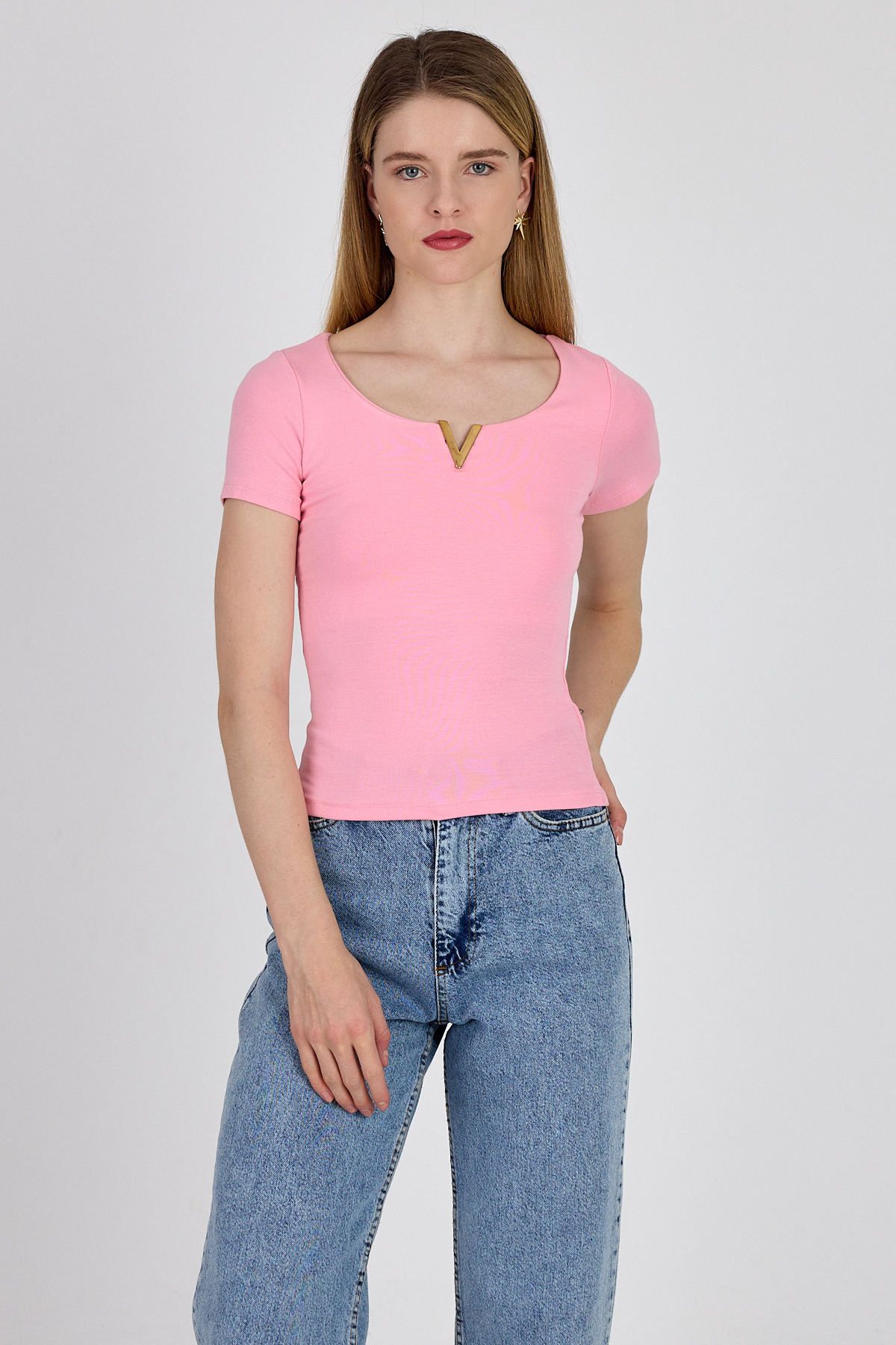 Pembe Gold Aksesuar Detaylı Viskoz/Yumuşak Kumaş Tişört 1460 - RAYS