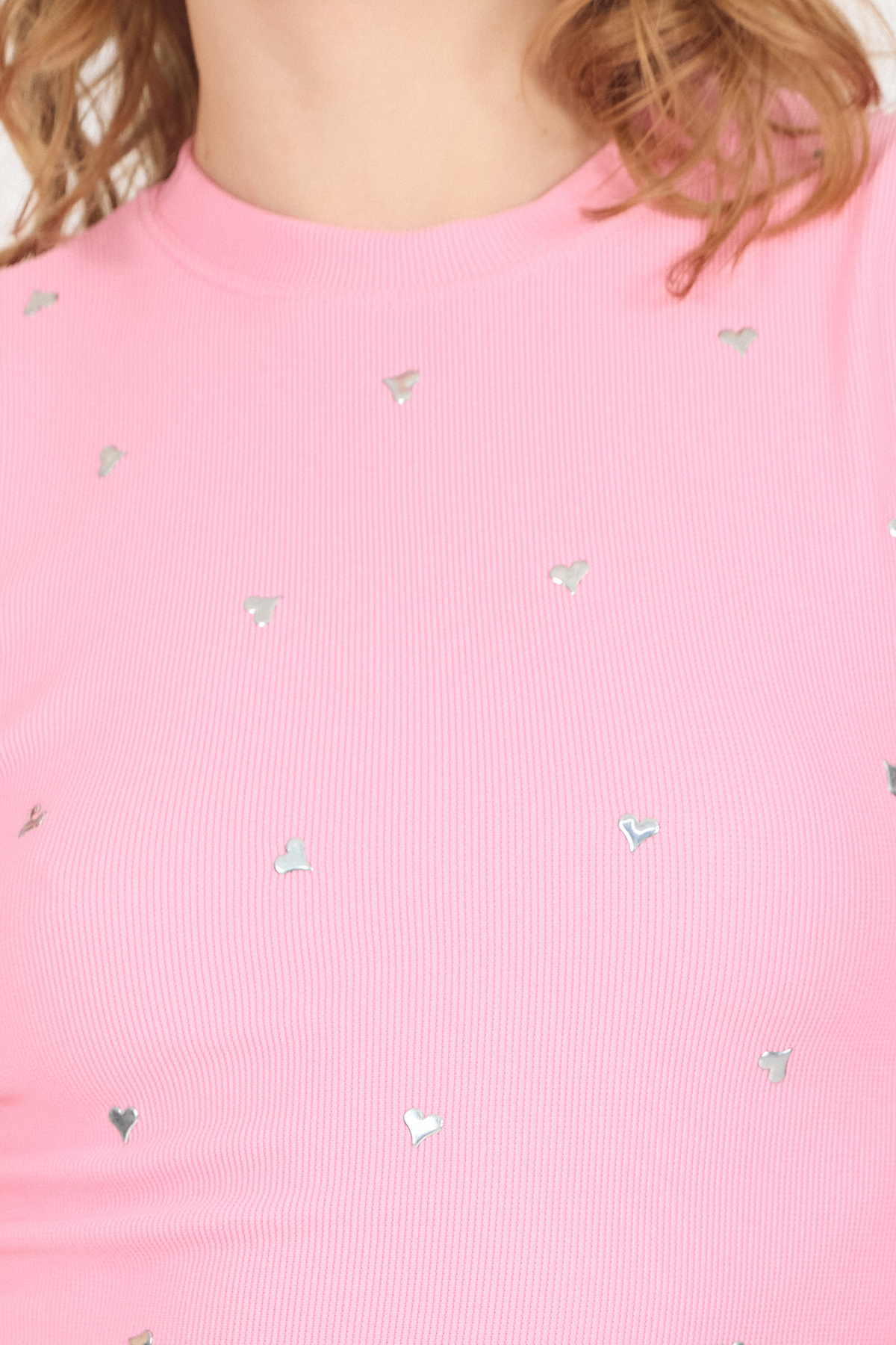 Pembe Gümüş Kalp Detaylı Crop Tişört 2499 - 4