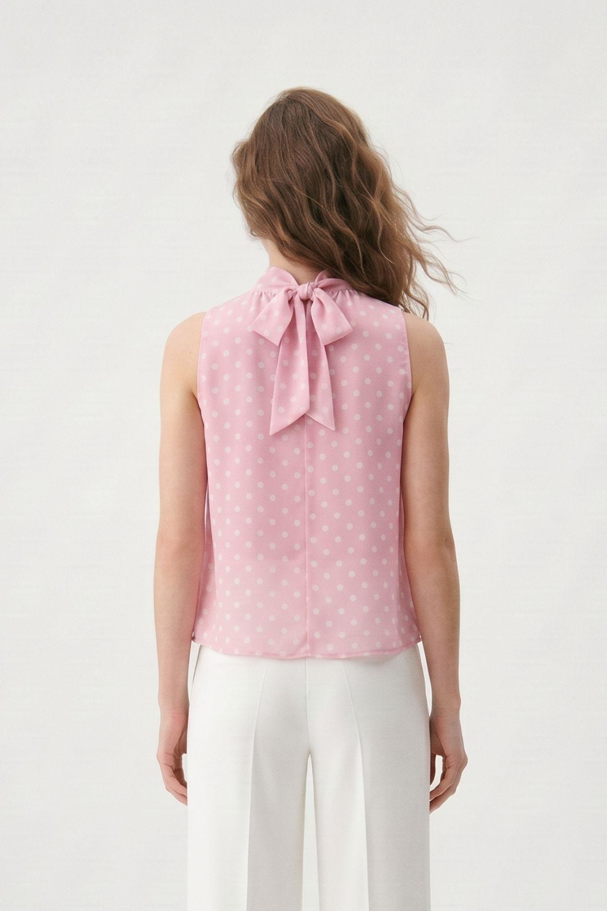 Pembe Halter Yaka Puantiyeli Şifon Bluz 2932 - RAYS