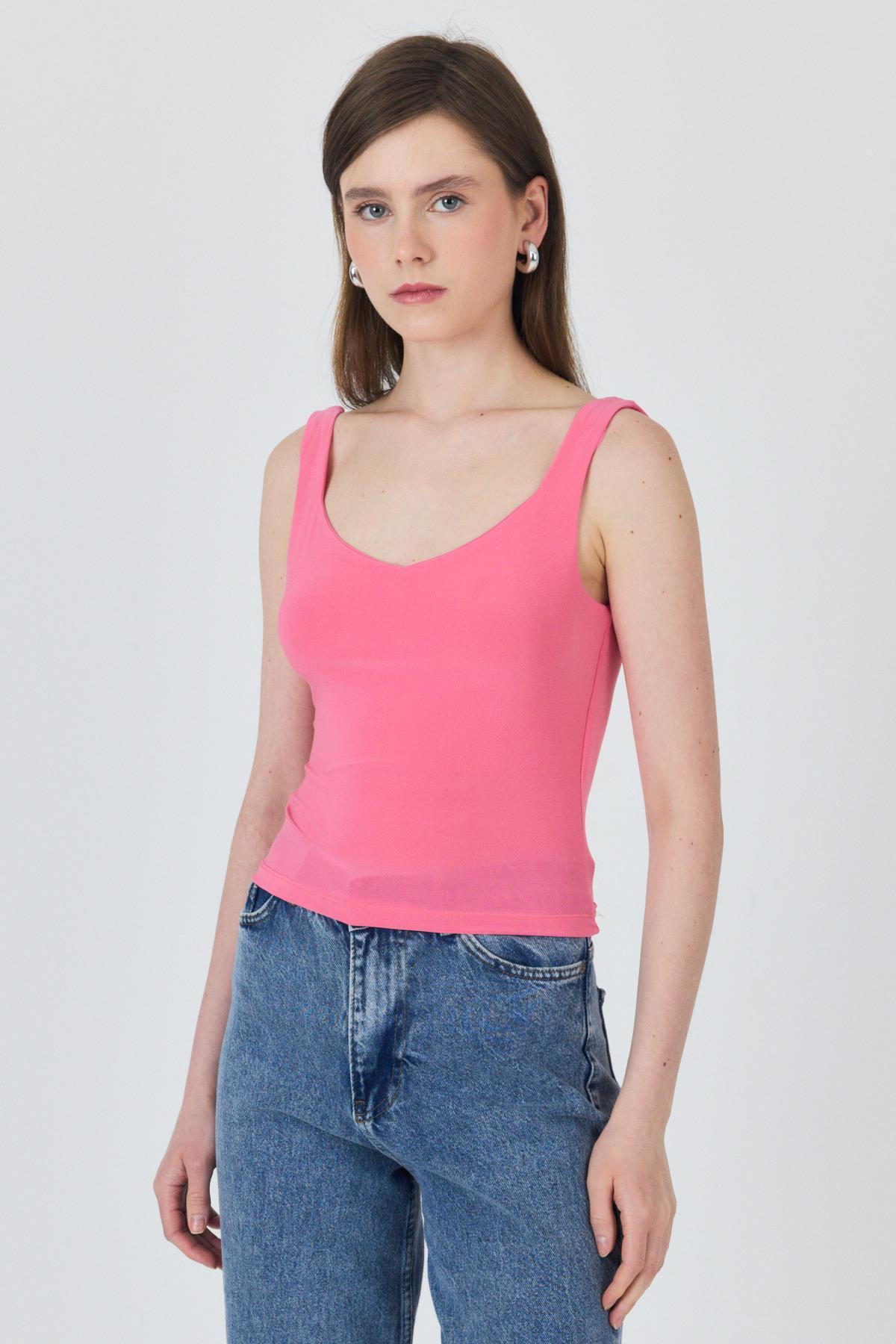 Pembe Kalın Askılı V Yaka Bluz 13293 - 1