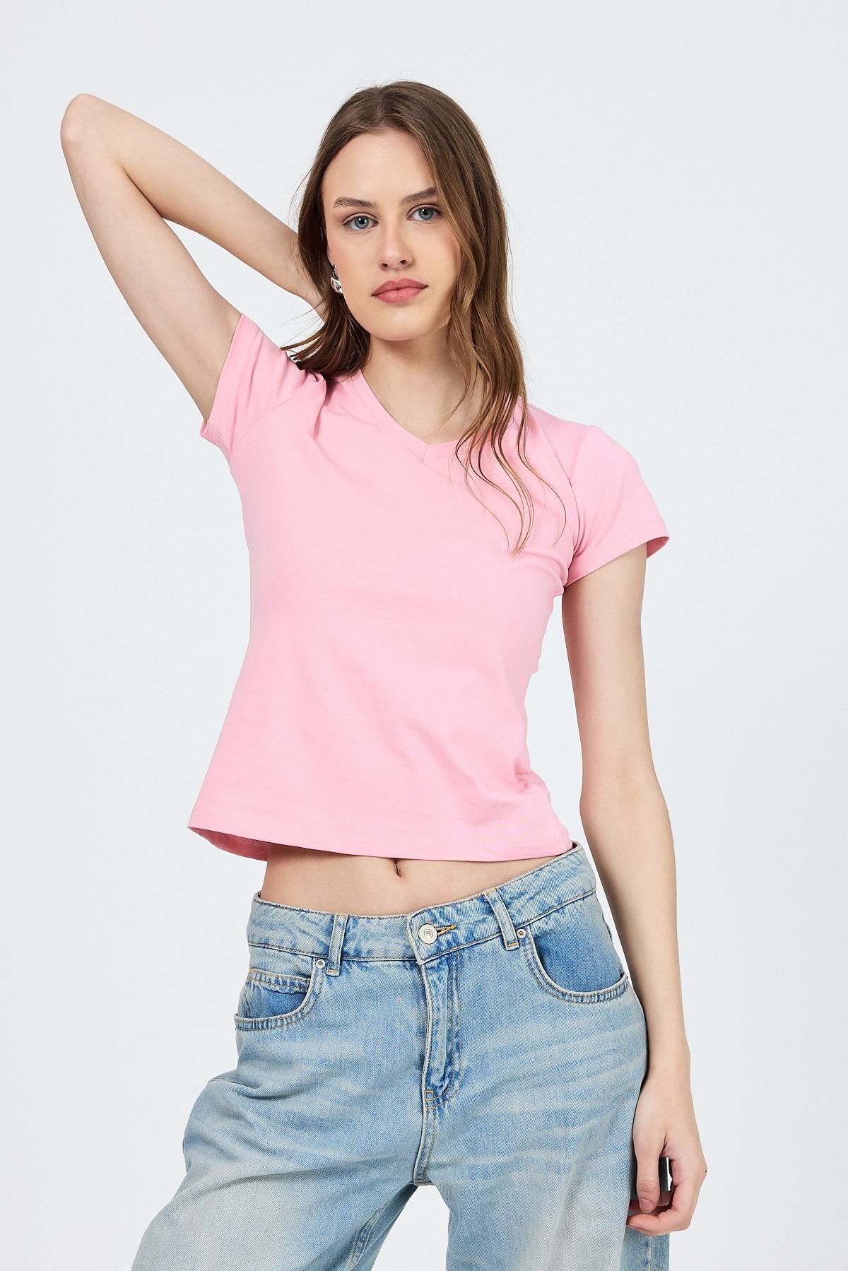 Pembe V Yaka Slim Fit Tişört 2215 - 1
