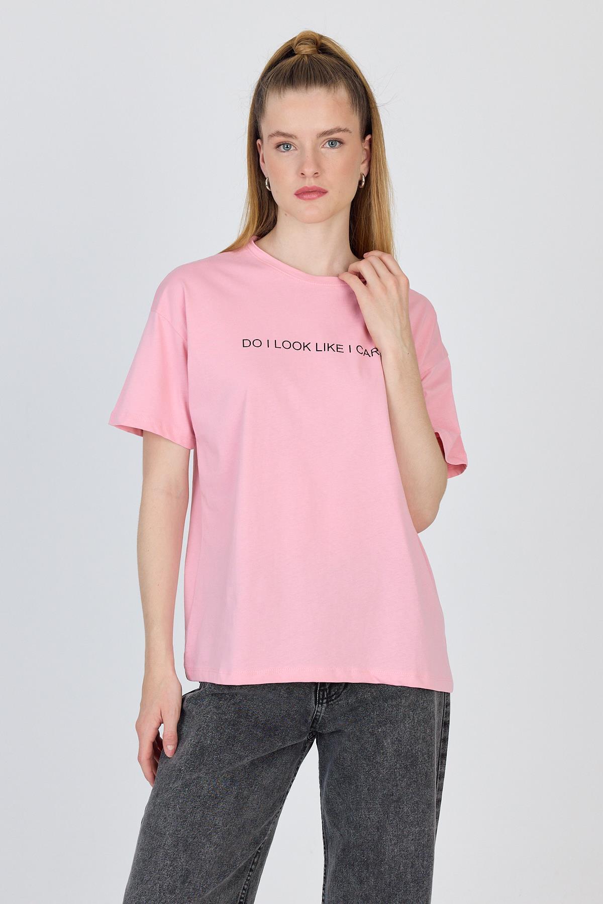 Pembe Yazı Baskılı %100 Pamuk Oversize Tişört 2150-5M - 1