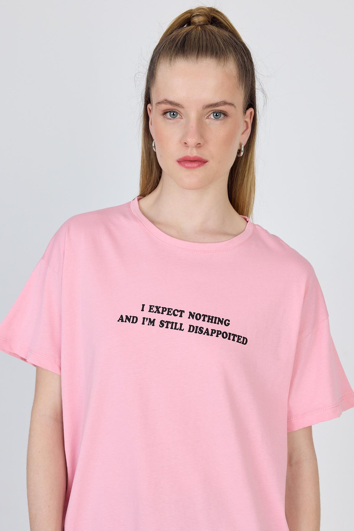 Pembe Yazı Baskılı %100 Pamuk Oversize Tişört 2150-8M - 6