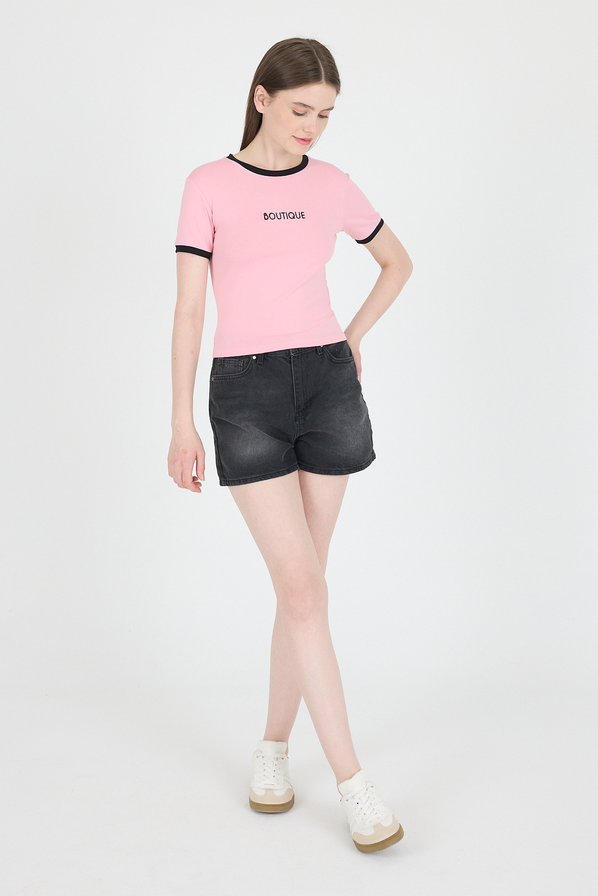 Pembe Yazı Baskılı Biyeli Pamuklu Slim Fit Tişört 9192M - 3