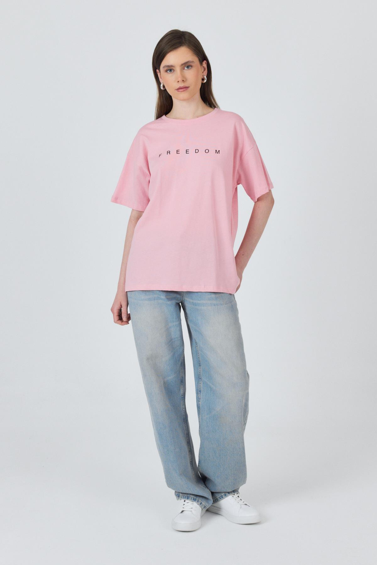 Pembe Yazı Baskılı Pamuklu Oversize Tişört 2150-3M - RAYS