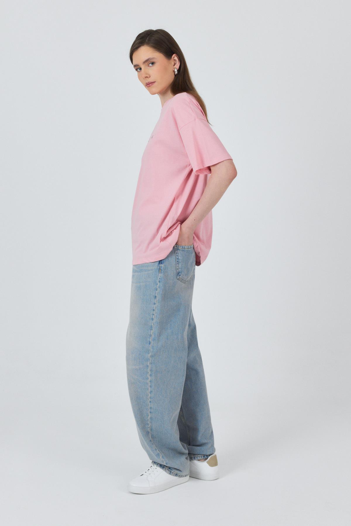 Pembe Yazı Baskılı Pamuklu Oversize Tişört 2150-3M - 6