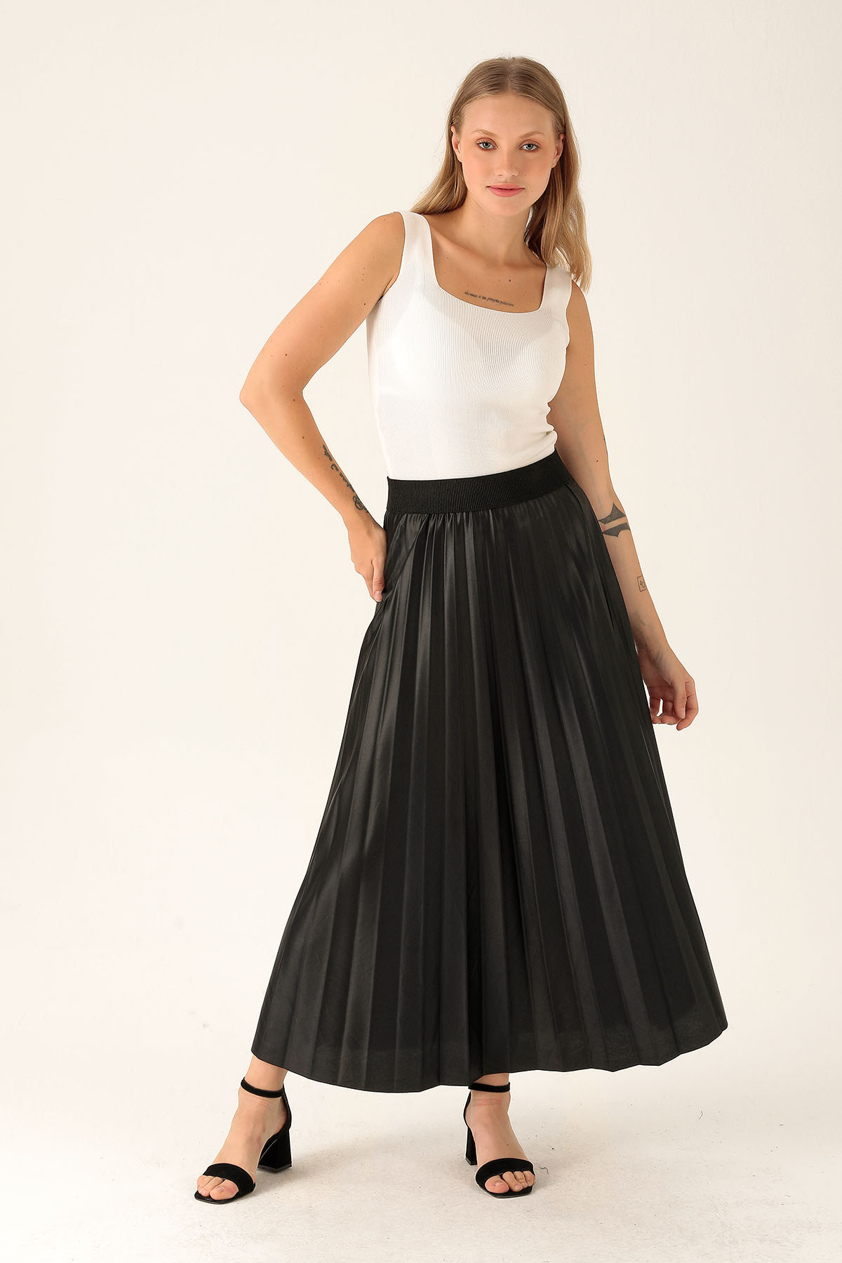 Pliseli Uzun Etek - 1340 Siyah - 2