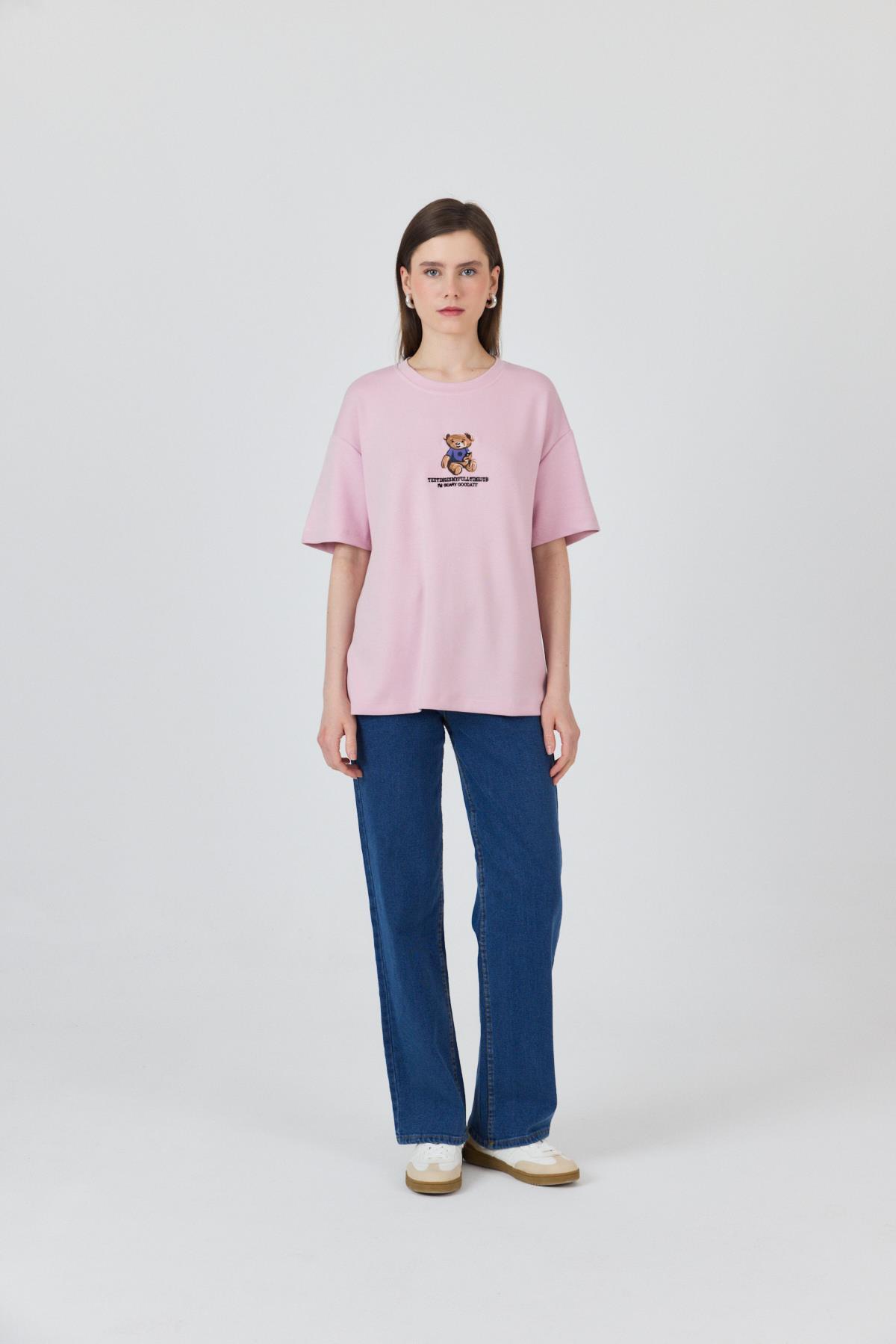 Pudra Ayıcık Baskılı Bisiklet Yaka Oversize Tişört 5530 - 3
