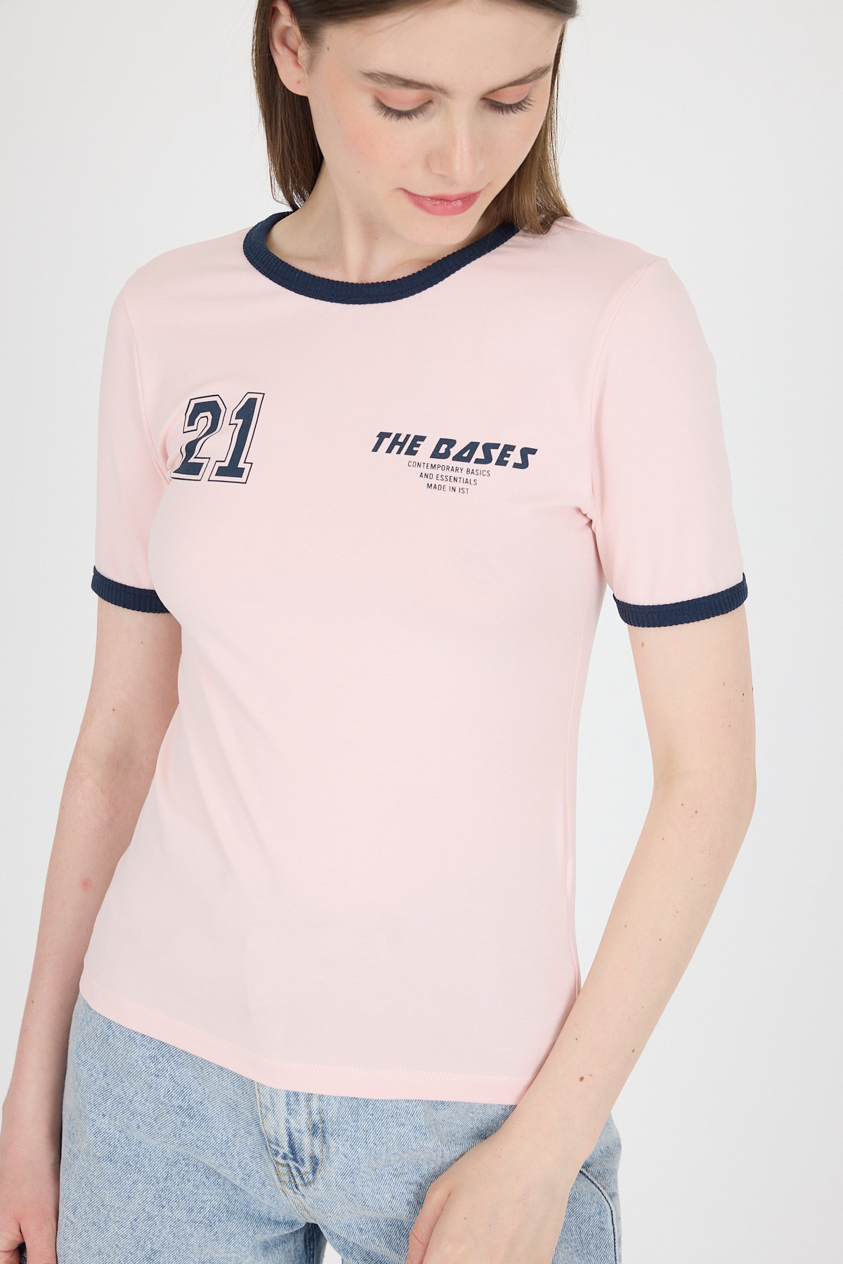 Pudra Ribanalı Yazı Baskılı Slim Fit Tişört 5981 - RAYS