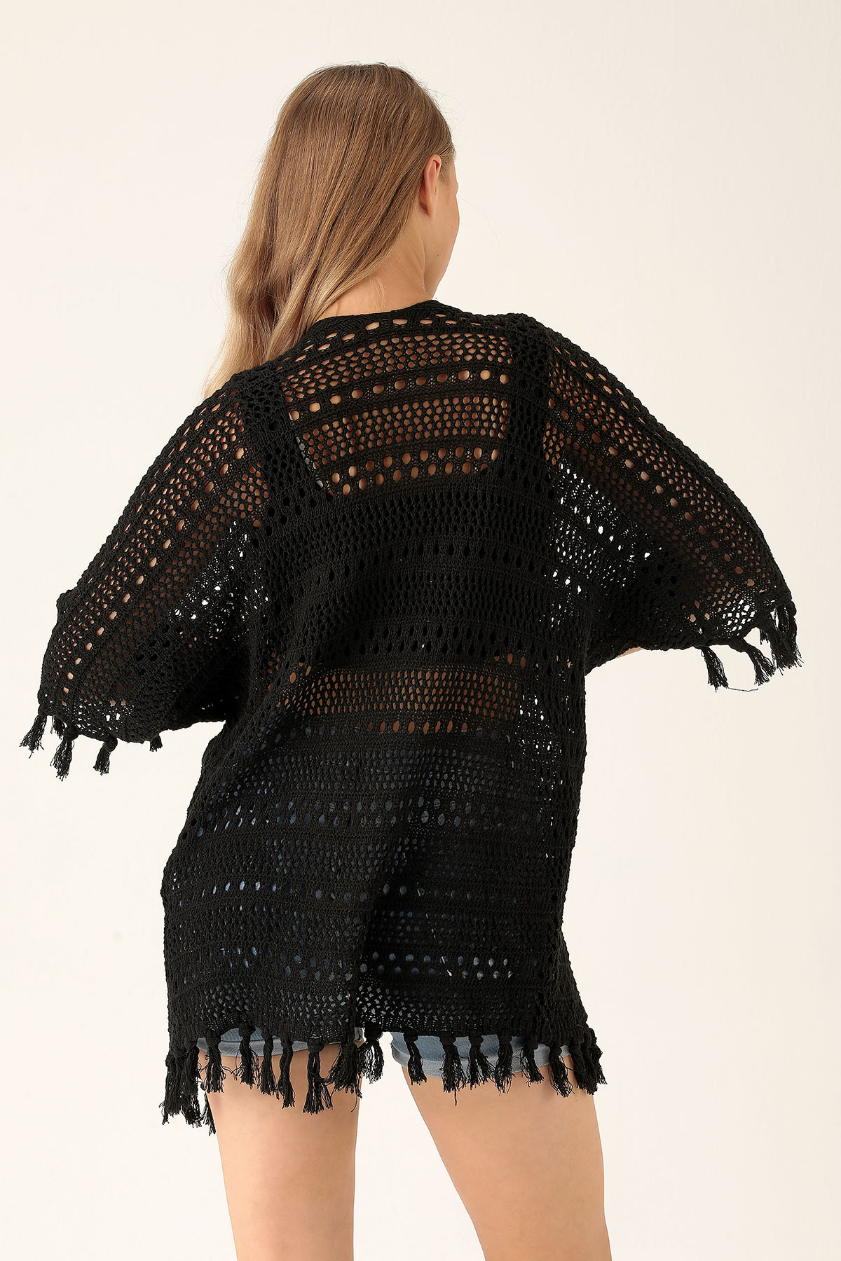 Püskül Detay Delikli Bayan Hırka - 1485 Siyah - 3