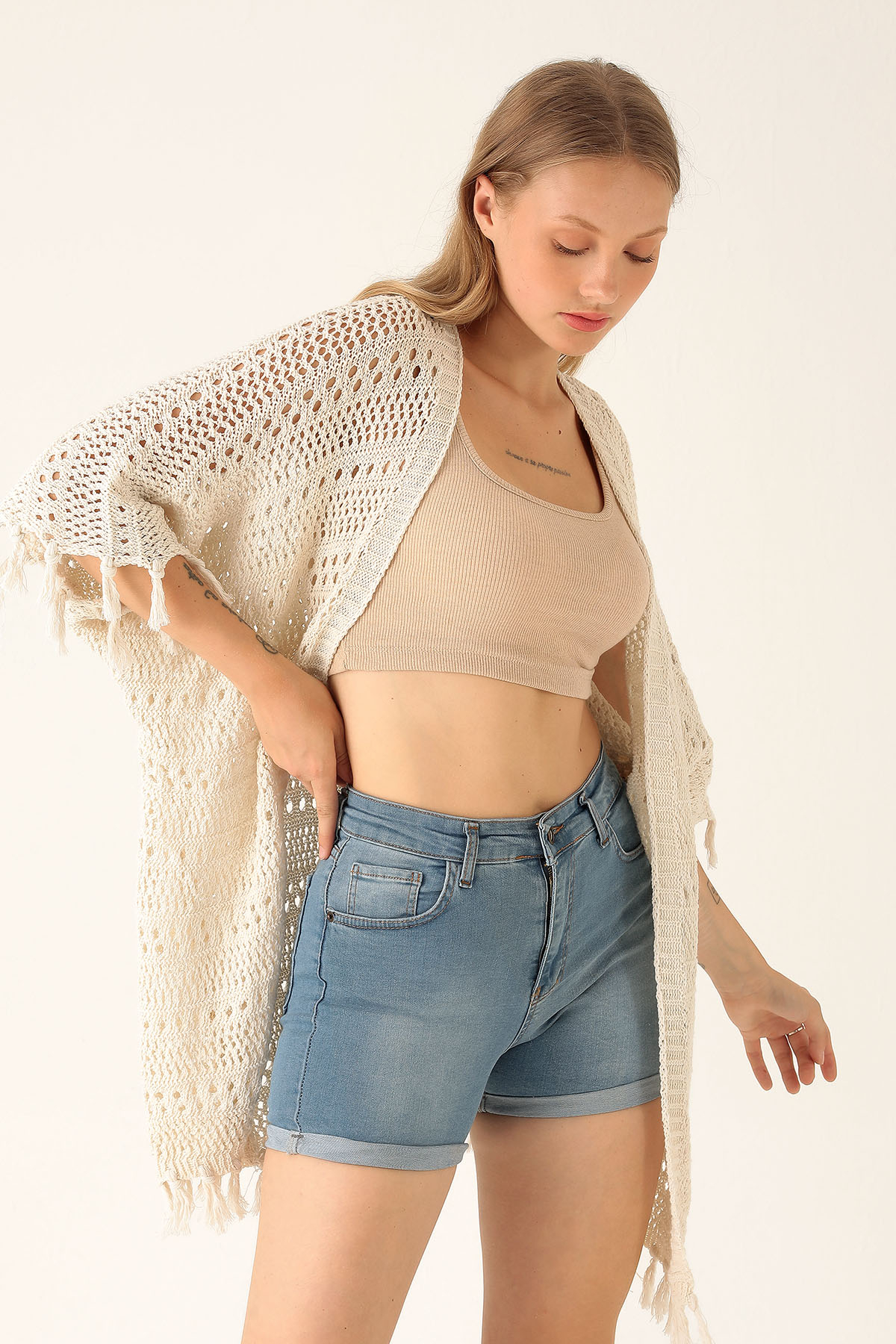 Püskül Detay Delikli Bayan Hırka - 1485 Taş - 1