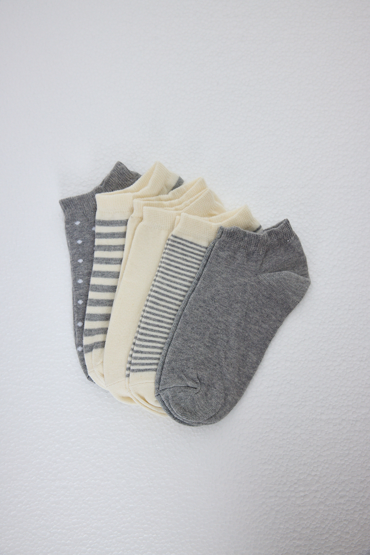 Renkli Desenli 5'li Örme Çorap 1213 