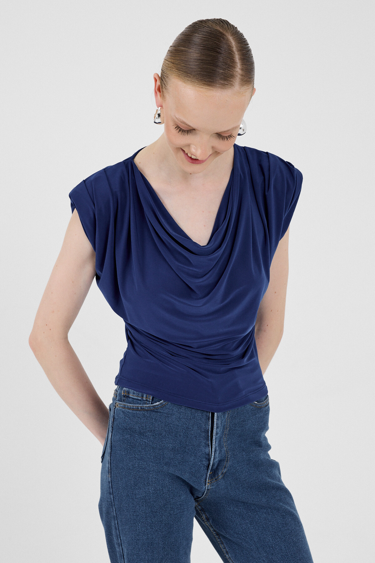Saks Vatkalı Degaje Yaka Bluz 2509 - 4