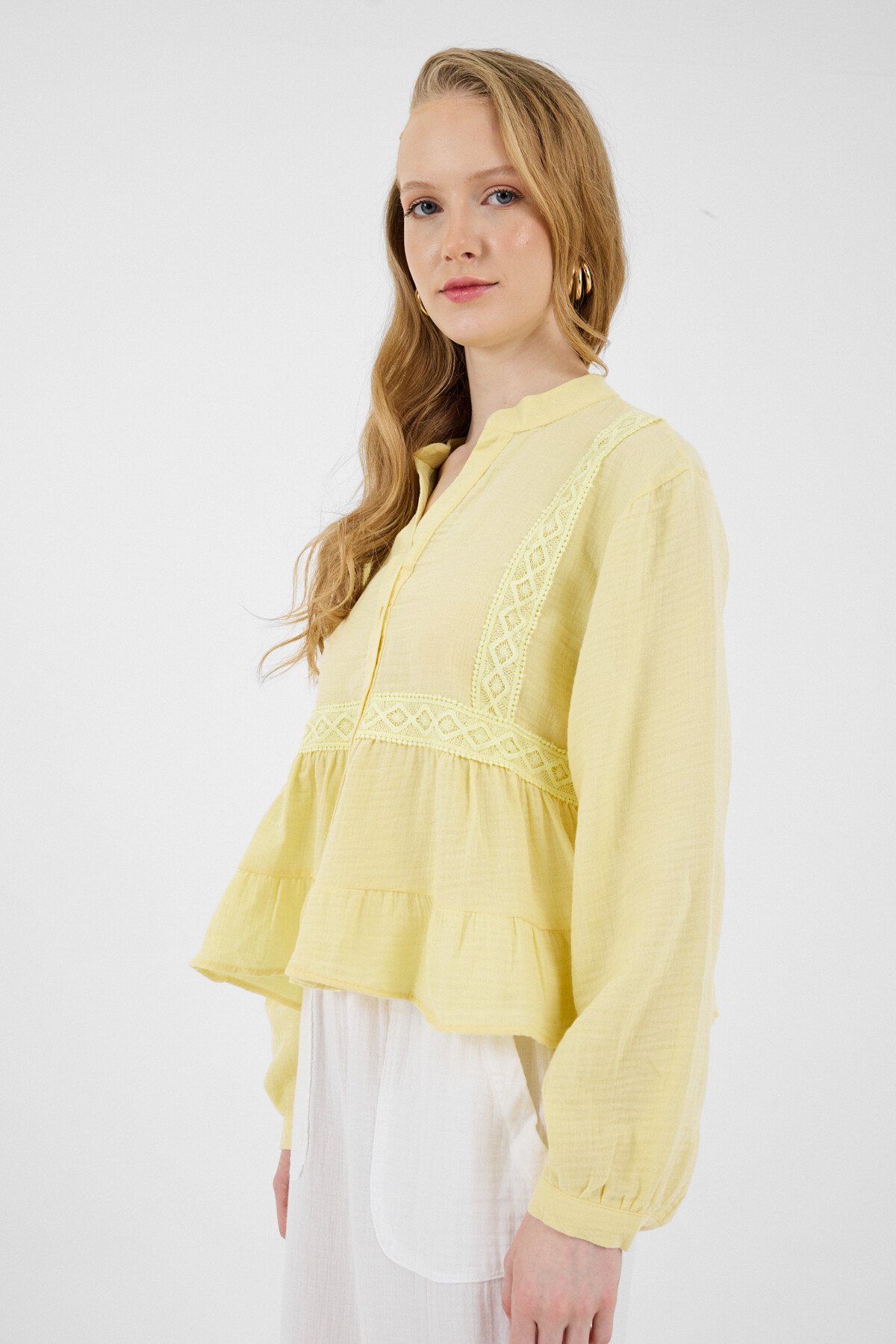 Sarı %100 Pamuk Dantel Detaylı Müslin Gömlek 4823A - 2