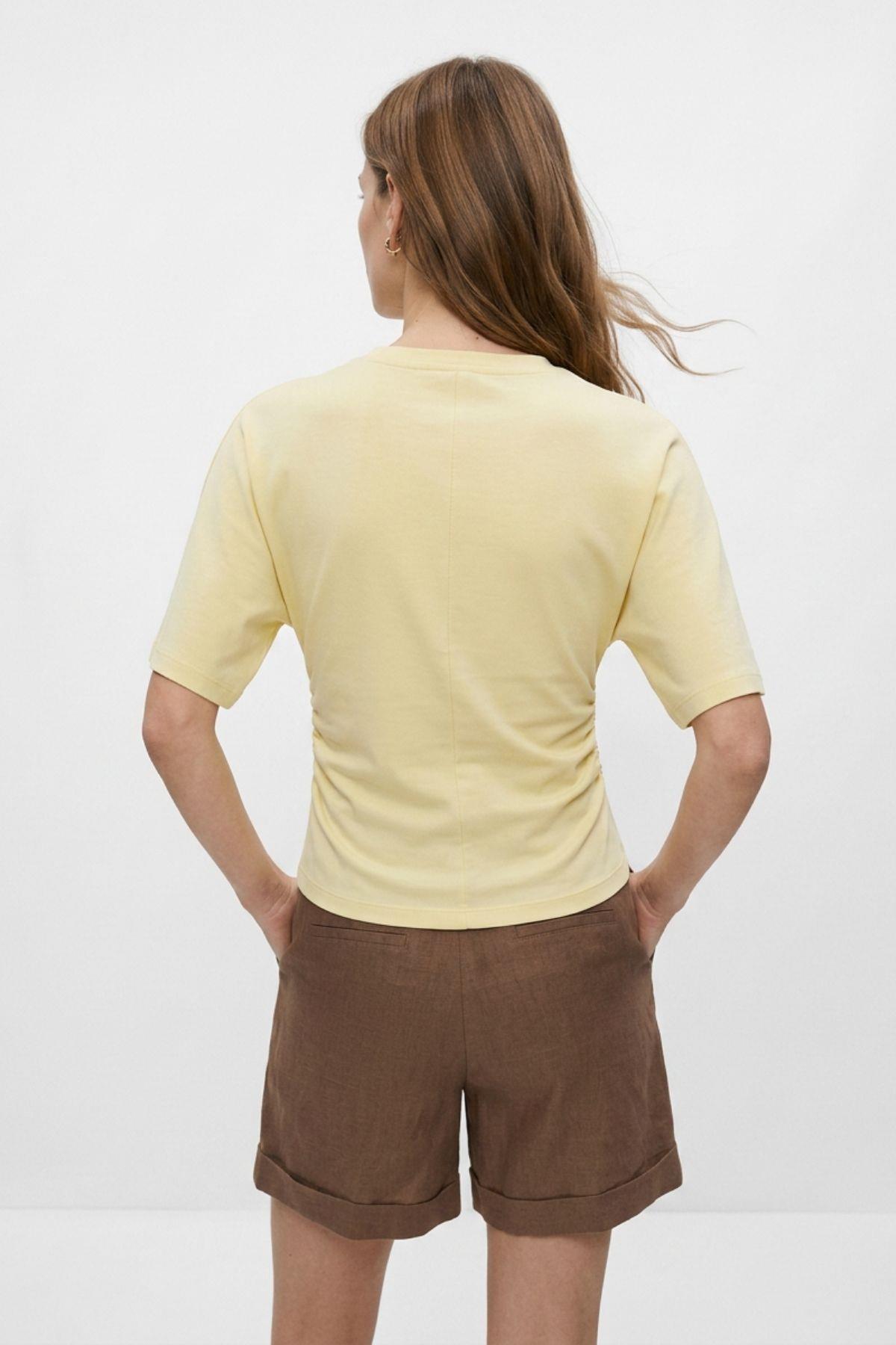 Bisiklet Yaka Yarasa Kol Yanları Büzgülü Bluz 18011 Sarı - RAYS