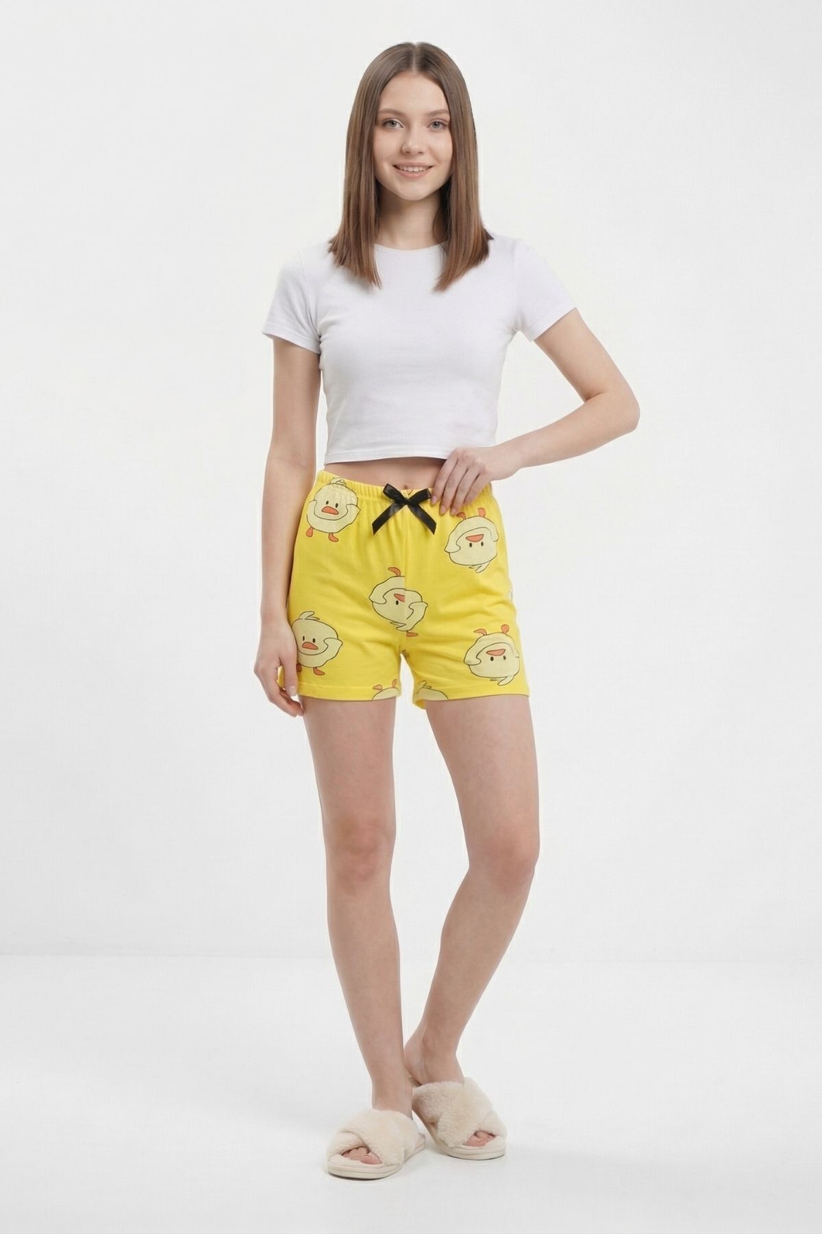 Sarı Civciv Desenli Şort 3450 - 1