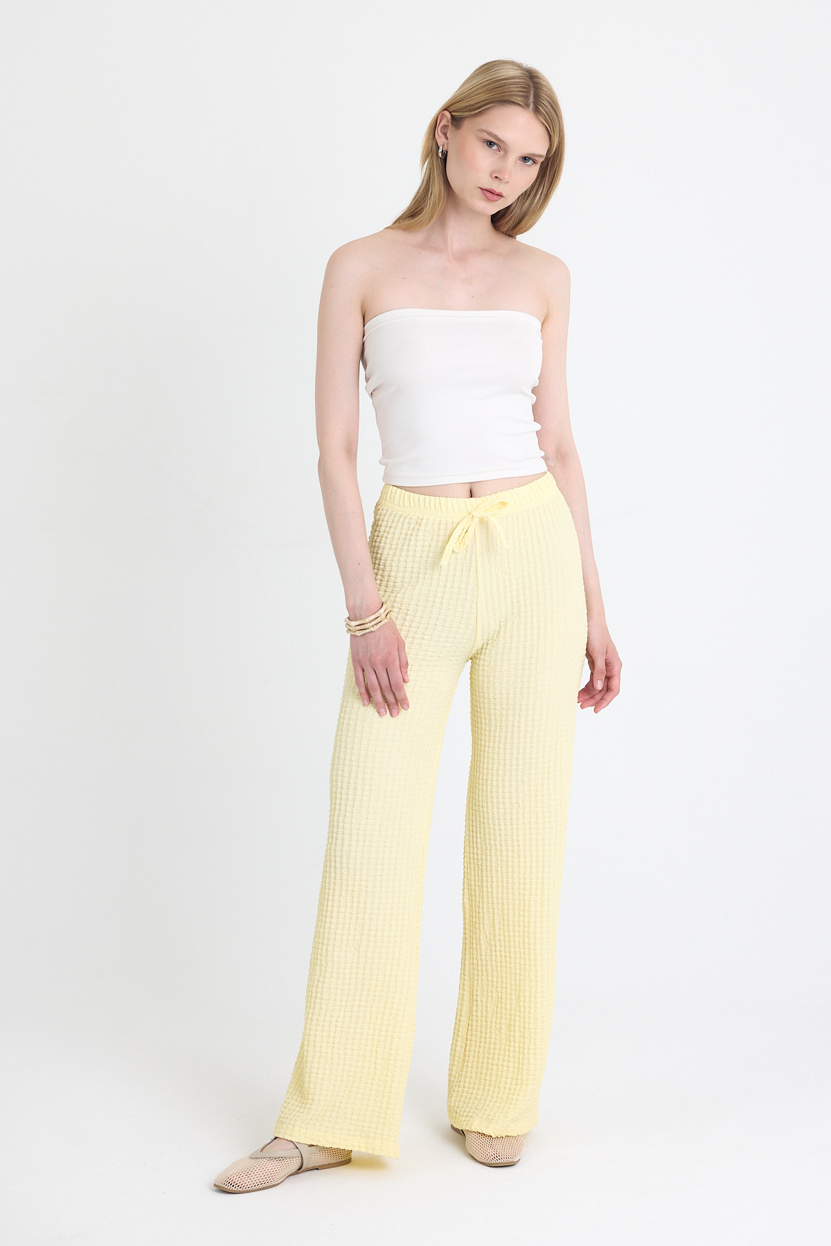 Sarı Geniş Paça Dökümlü Bürümcük Kumaş Pantolon 326 - RAYS