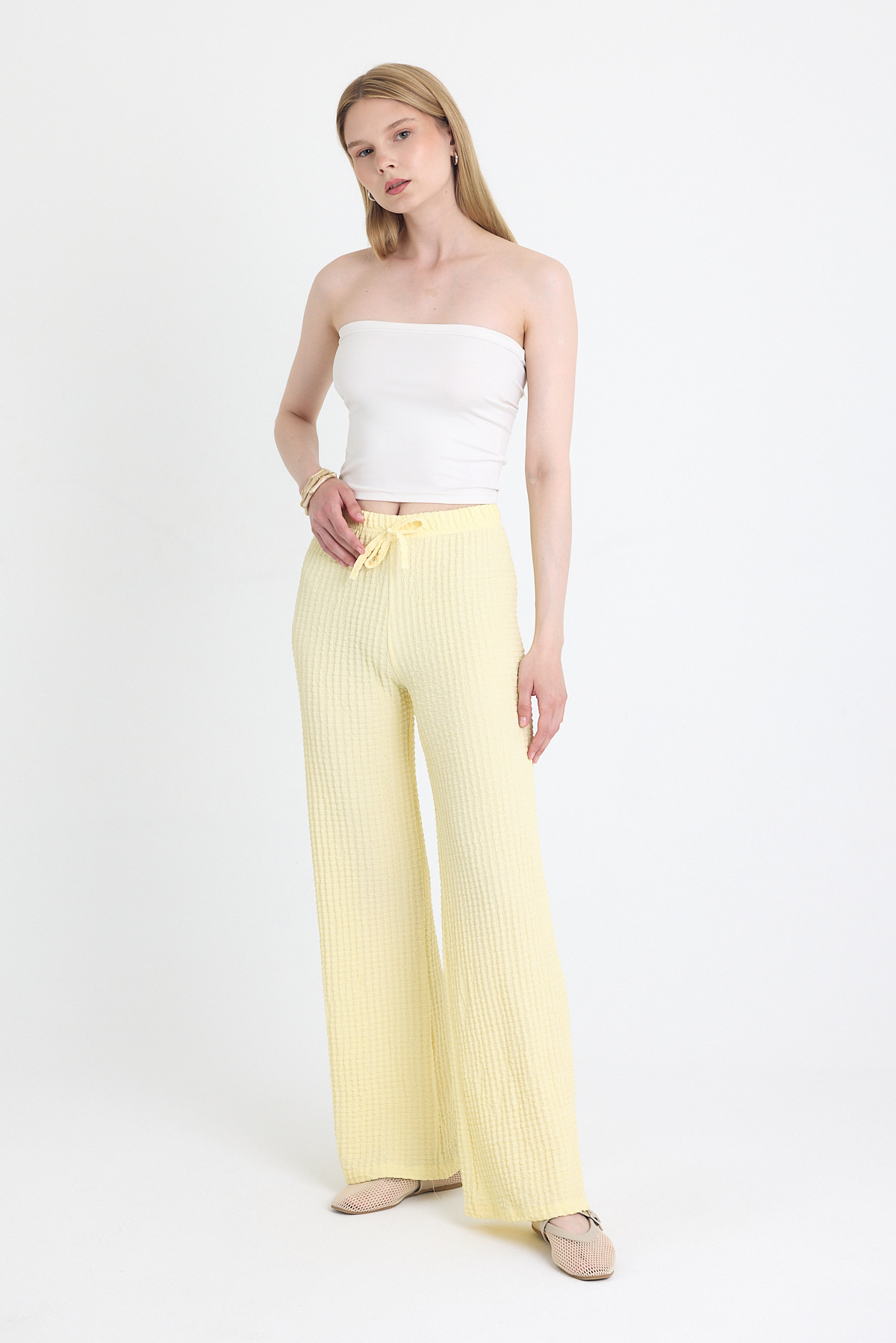 Sarı Geniş Paça Dökümlü Bürümcük Kumaş Pantolon 326 - 2