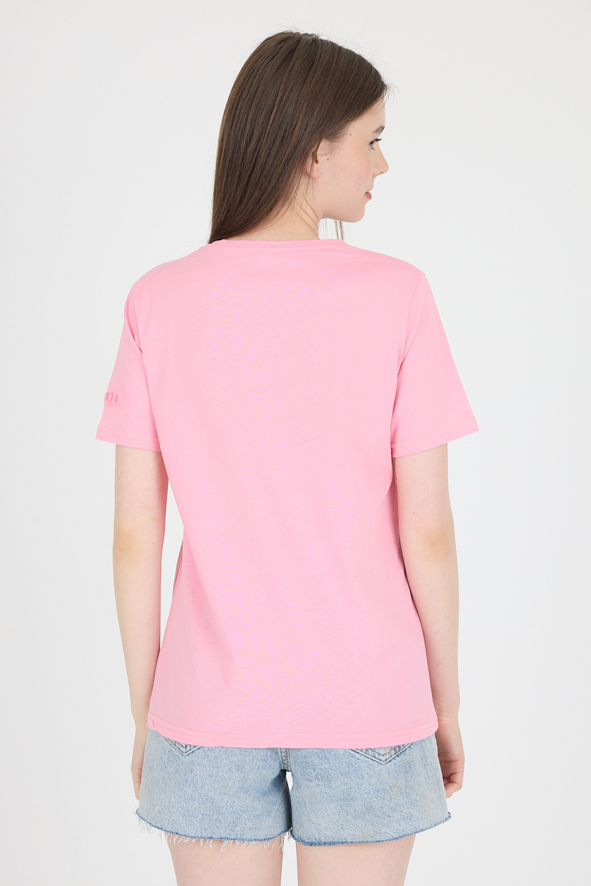 Şeker Pembe Kabartma Yazılı Relaxed Fit Tişört 25209 - 5