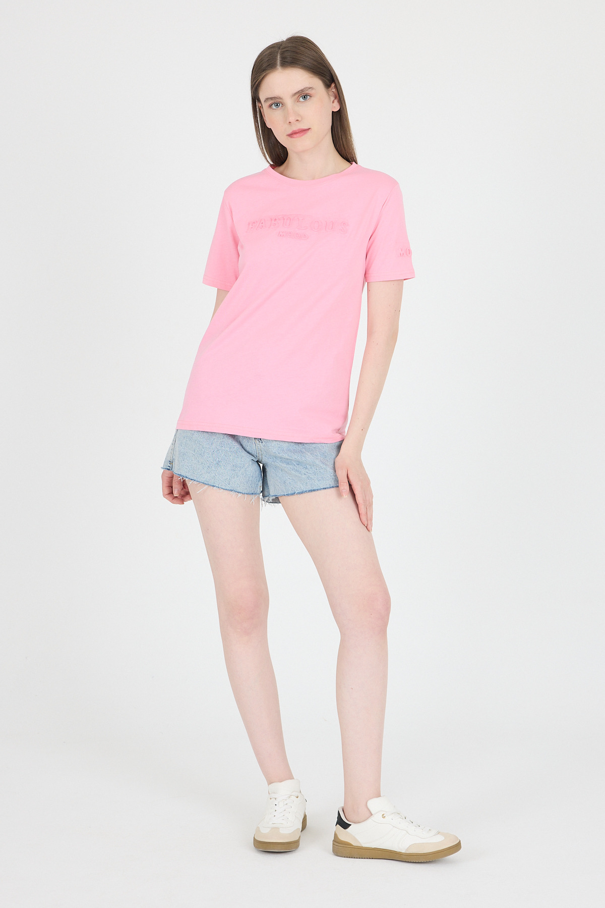 Şeker Pembe Kabartma Yazılı Relaxed Fit Tişört 25209 - 3