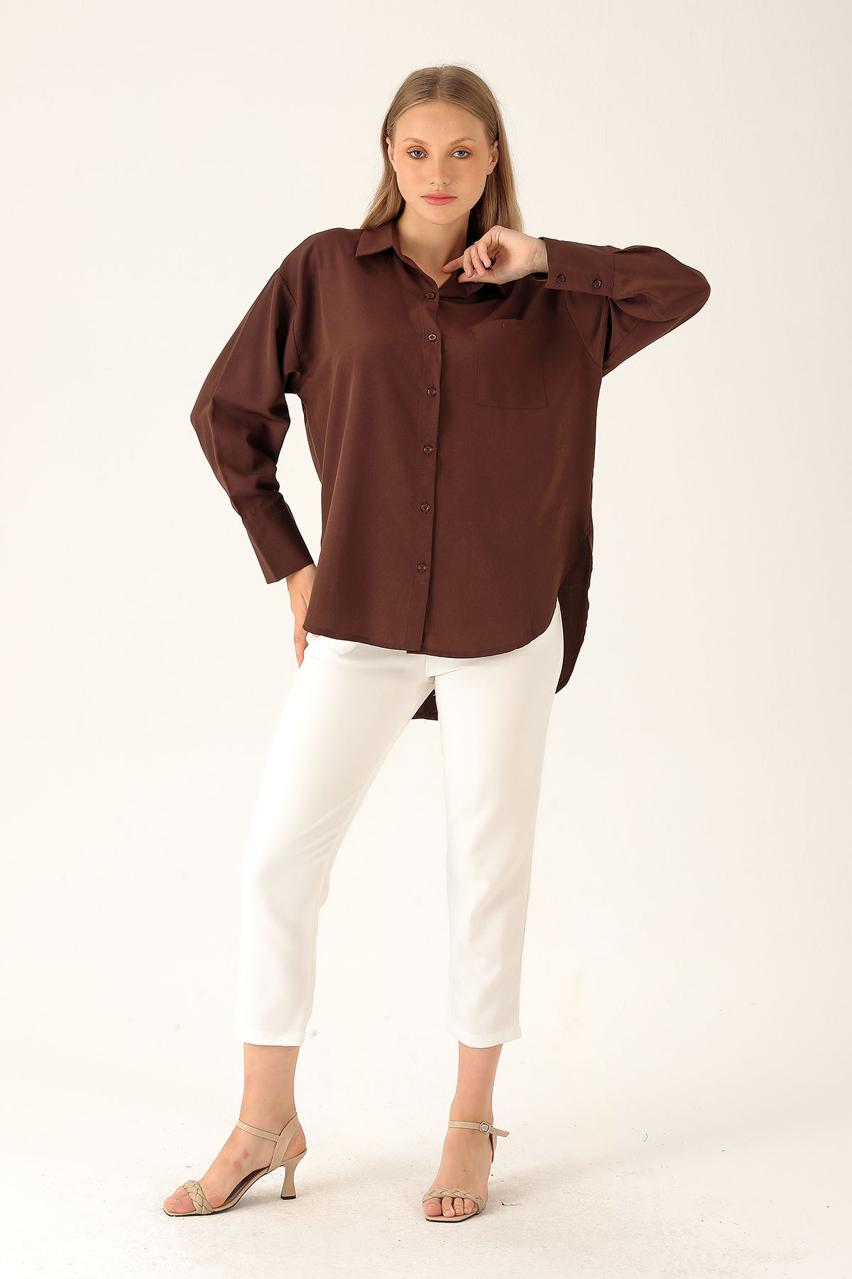 Sırt Düğmeli Tek Cepli Bayan Gömlek - 6500A Kahve - 5