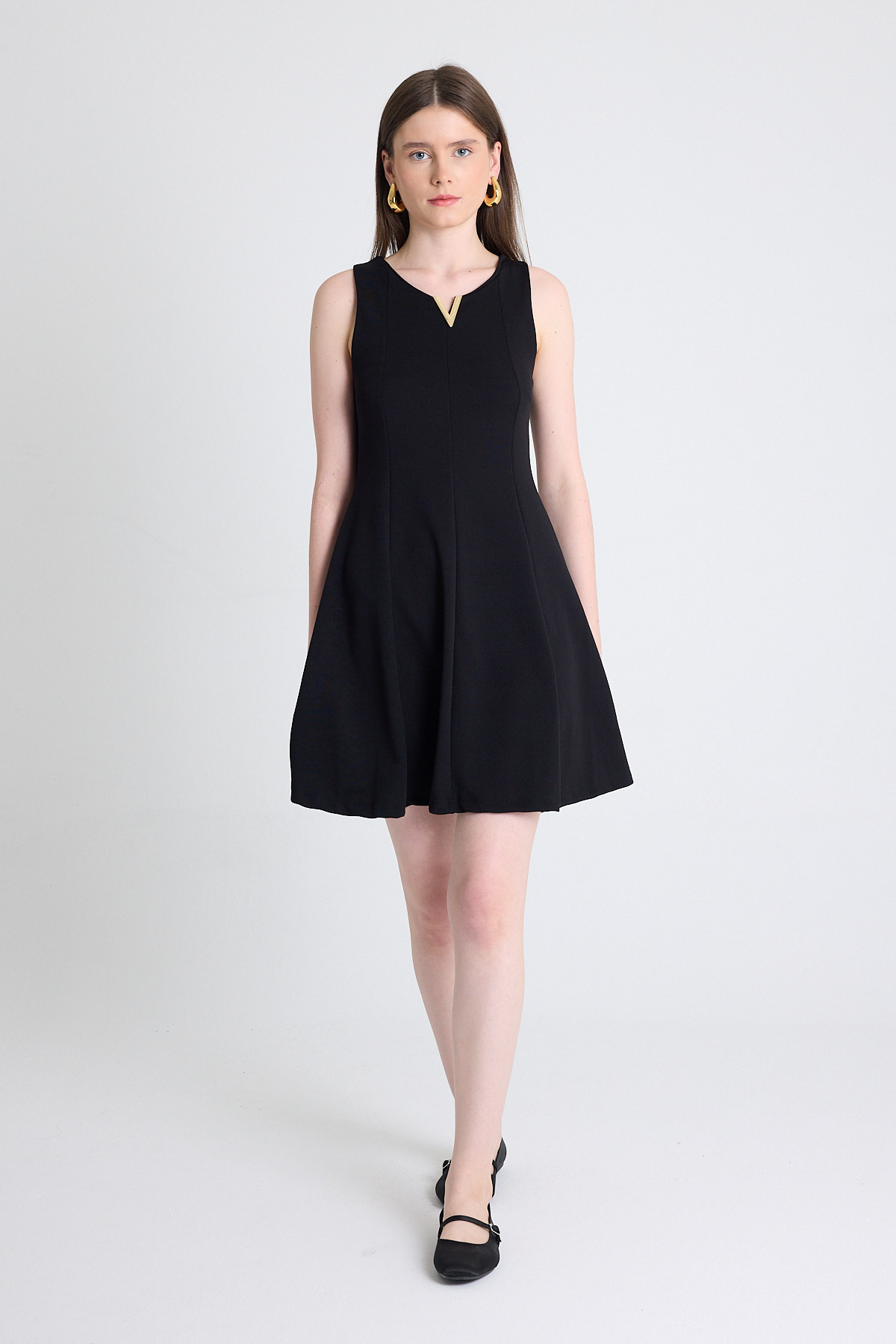 Siyah Aksesuar Detaylı Kolsuz Mini Elbise 2238 - 2