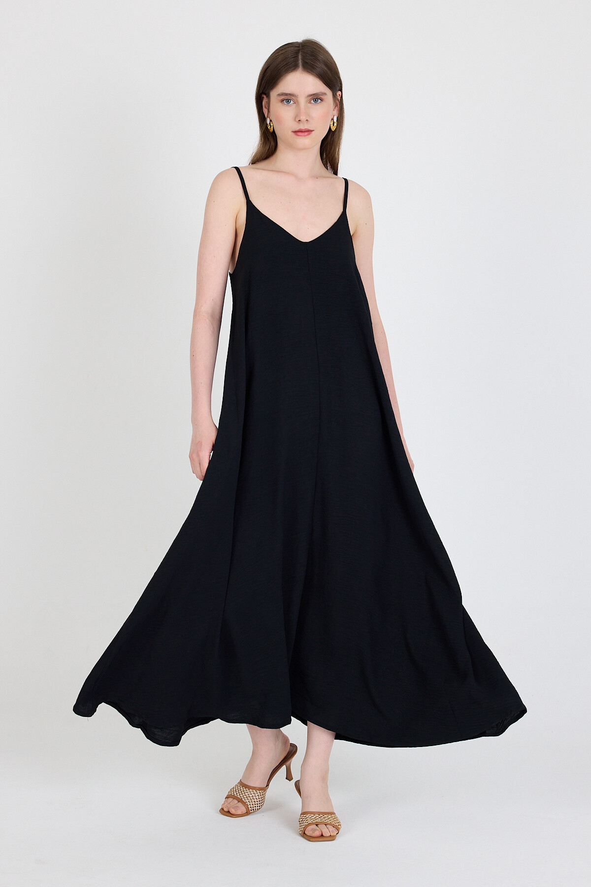 Siyah Askılı V Yaka Bol Kesim Dokuma Elbise 20003 - RAYS